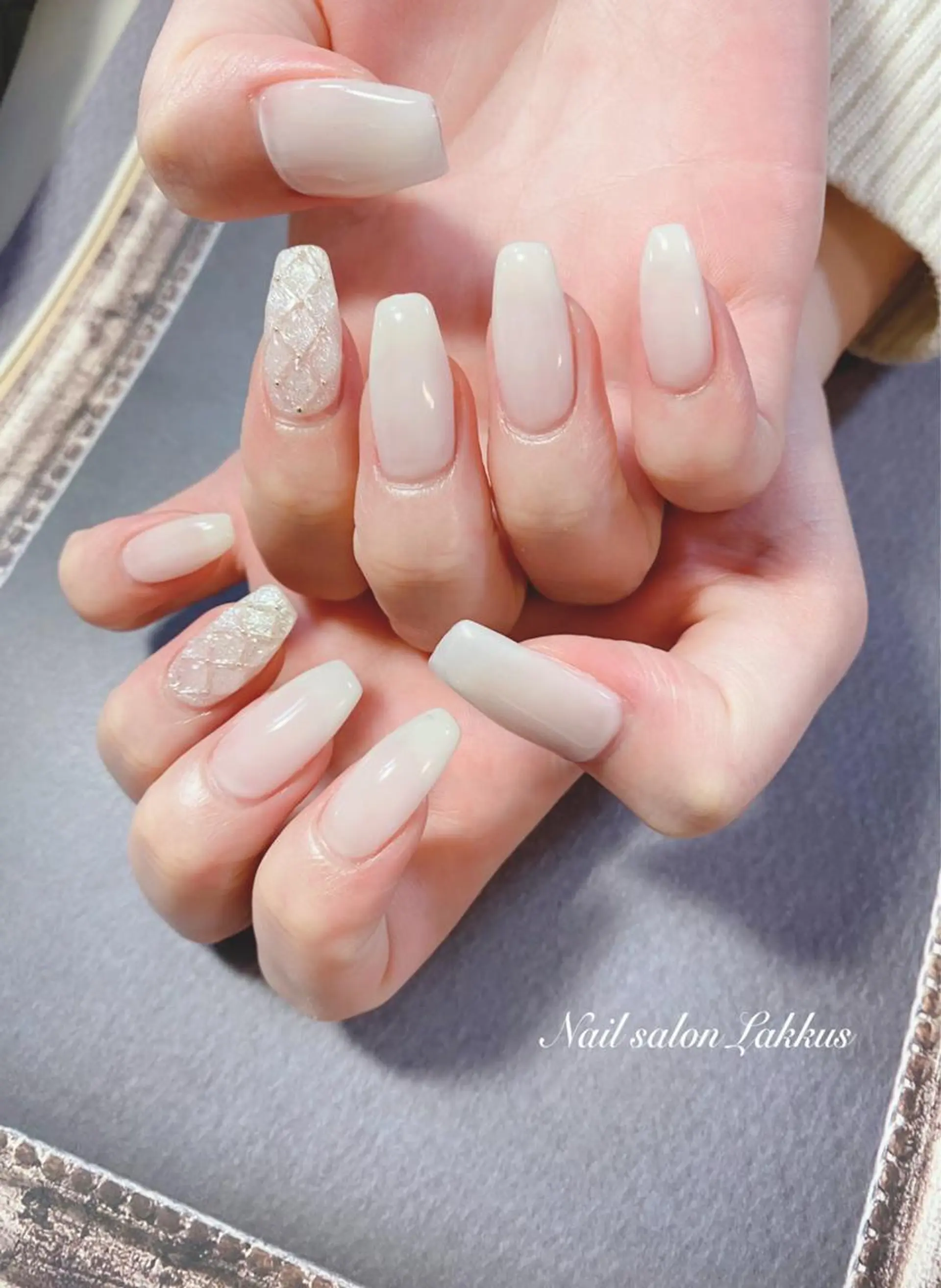 ネイル ワンカラーネイル Lakkus T－CHIのネイルデザイン