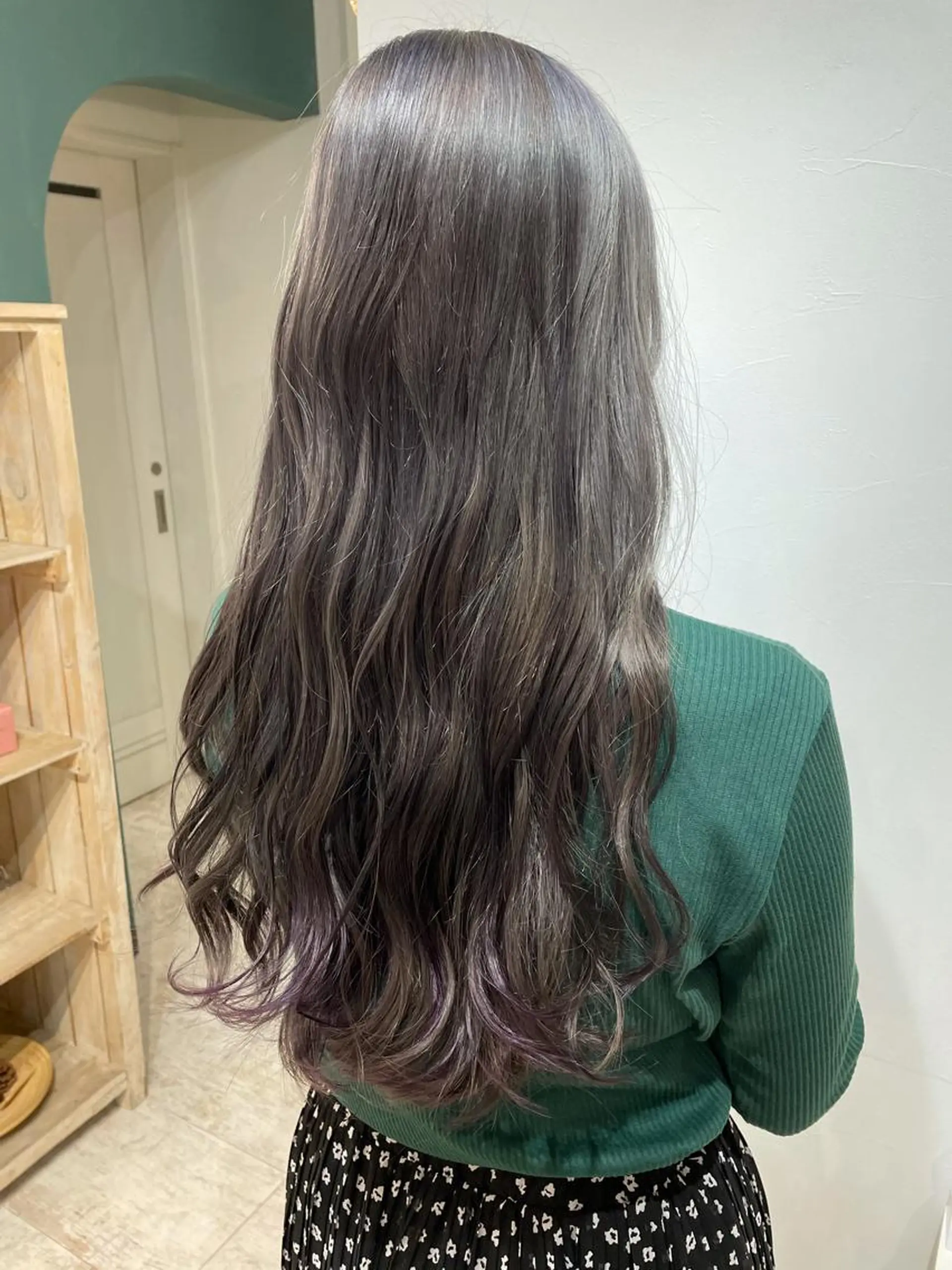 ロング カラー ブリーチ バイオレットカラー カット ヘアカラー トリートメント ヘッドスパ 北九州美容室 🕊️わかな✂︎のヘアスタイル