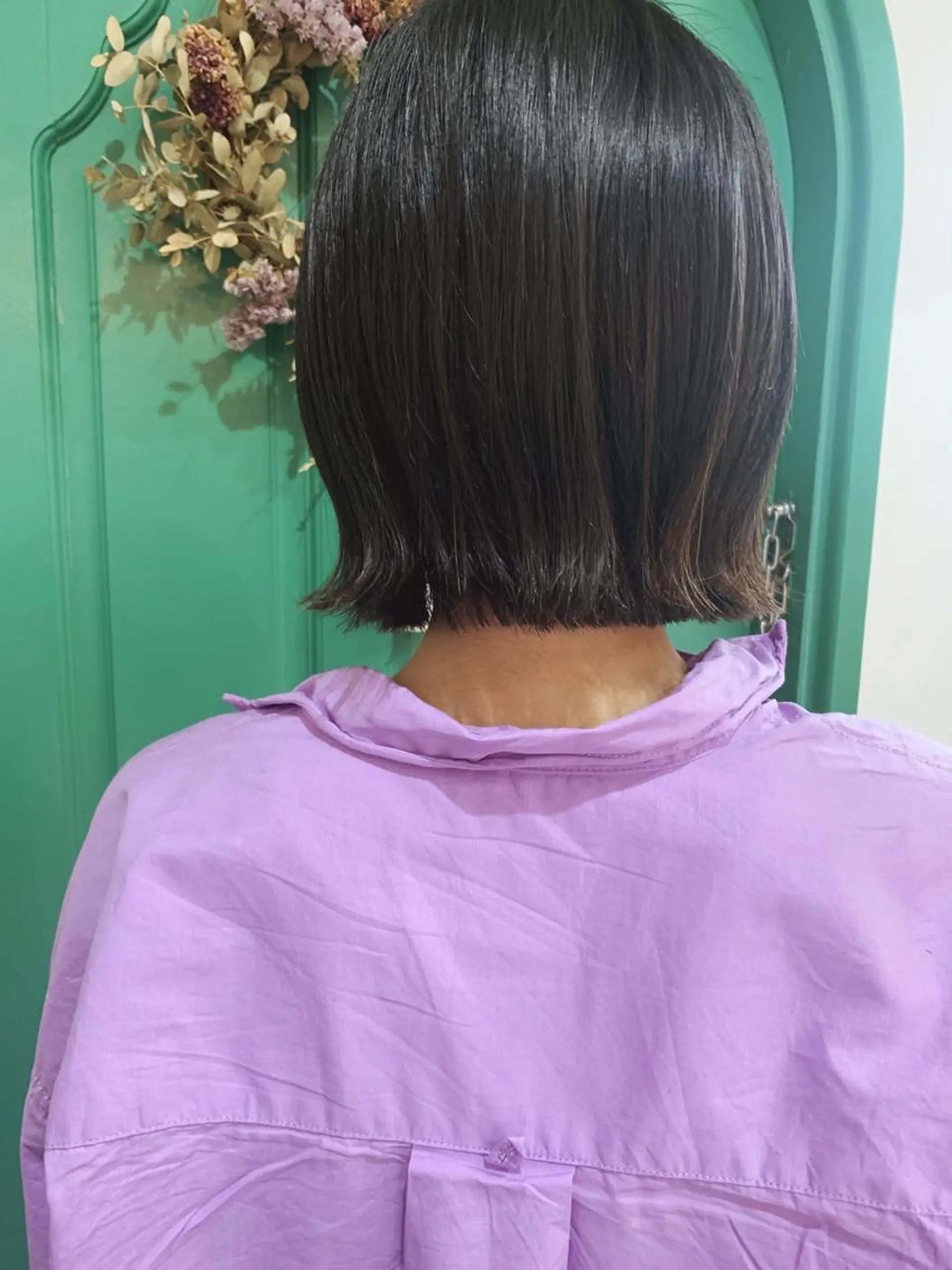 ショート カット 佐藤 美咲のヘアスタイル