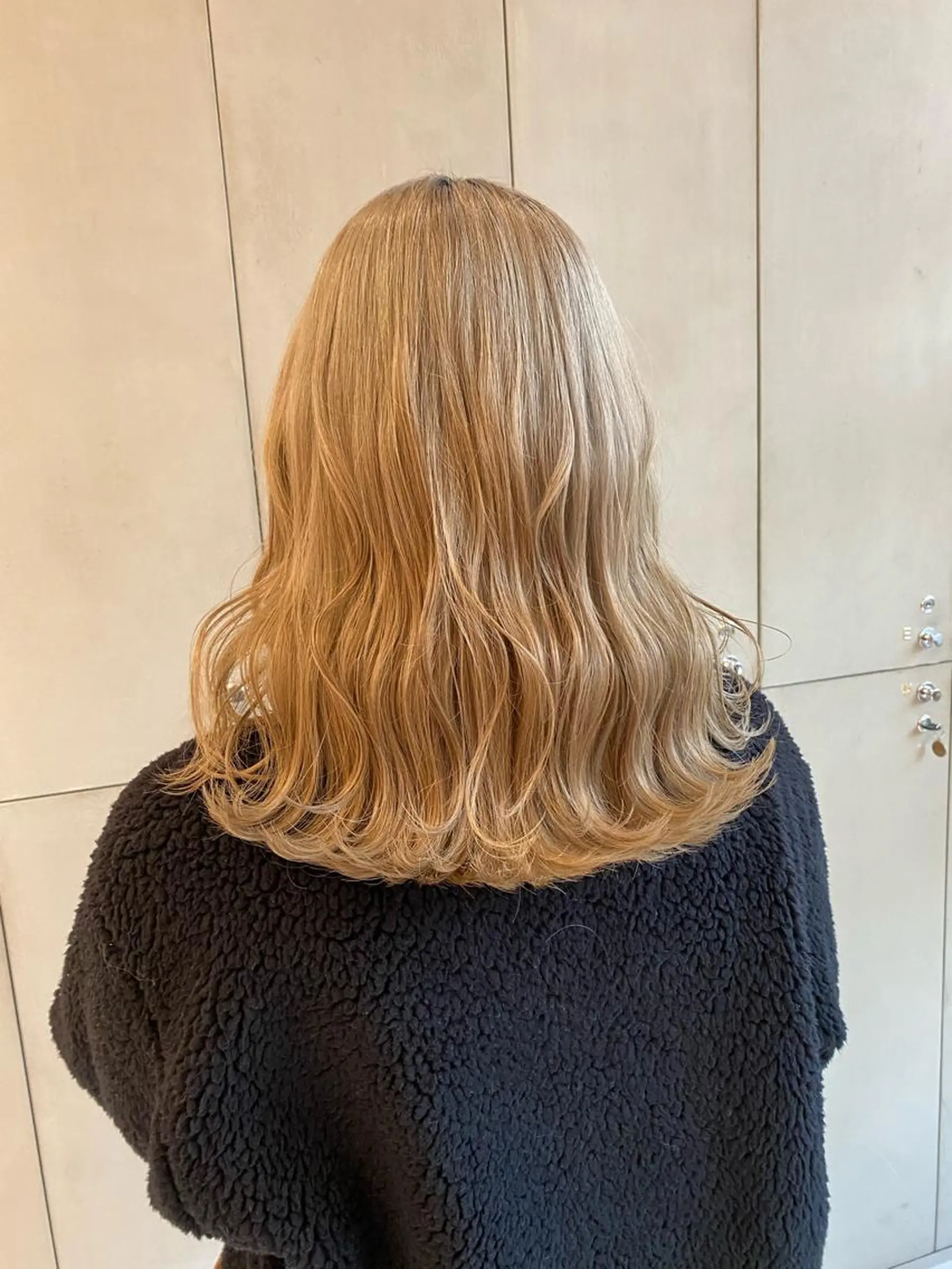 セミロング カラー 似合わせカット カット ｱｵﾇﾏﾐﾕ☁️ /ボブ/ハイトーン/のヘアスタイル