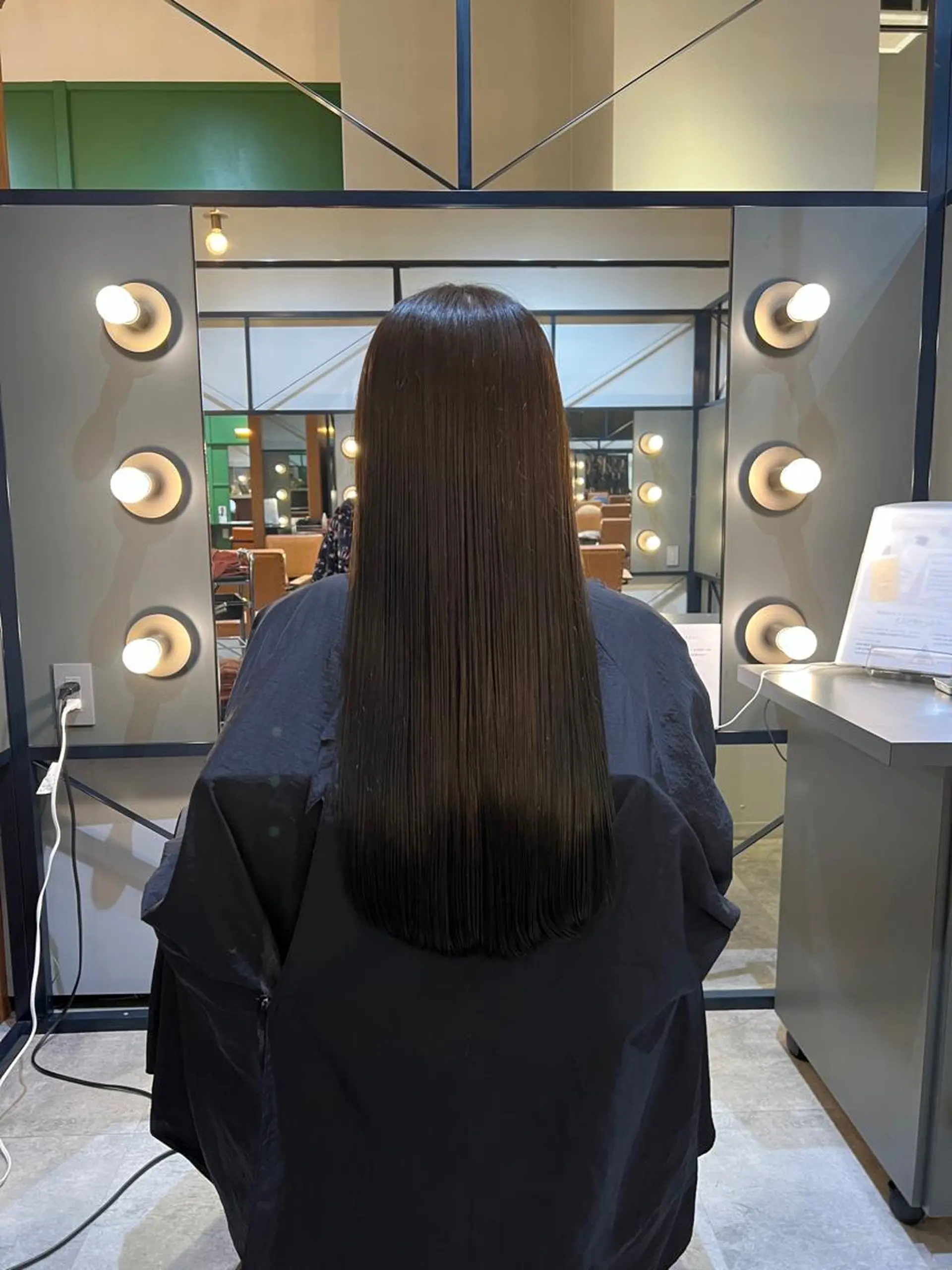 ロング 髪質改善ストレート Kantaのヘアスタイル