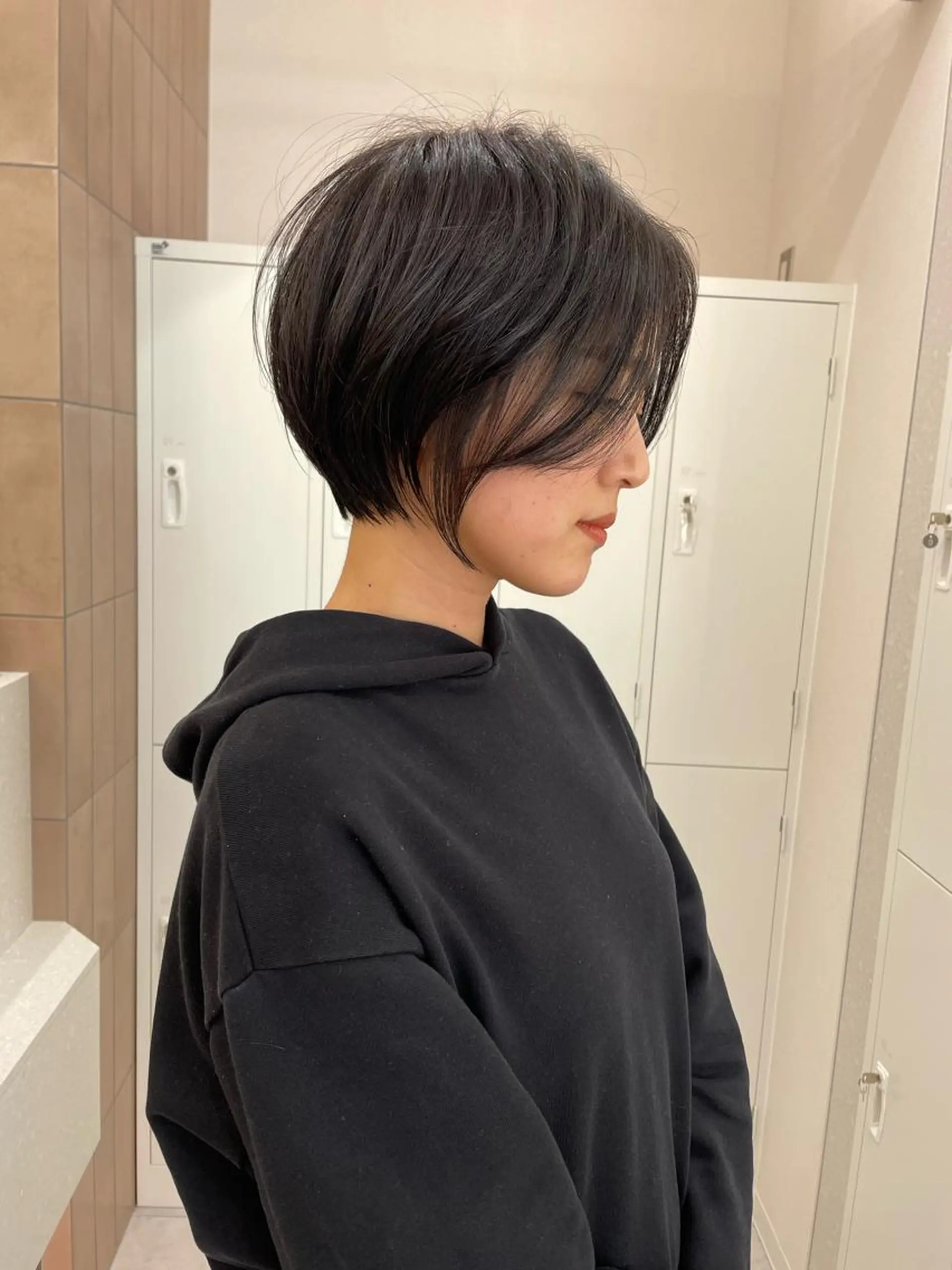 ショート カラー ショートボブ ショートレイヤー ハンサムショート 丸みショート ボブ カット ヘアカラー トリートメント ヘッドスパ 木原良 (キハラ リョウ)のヘアスタイル