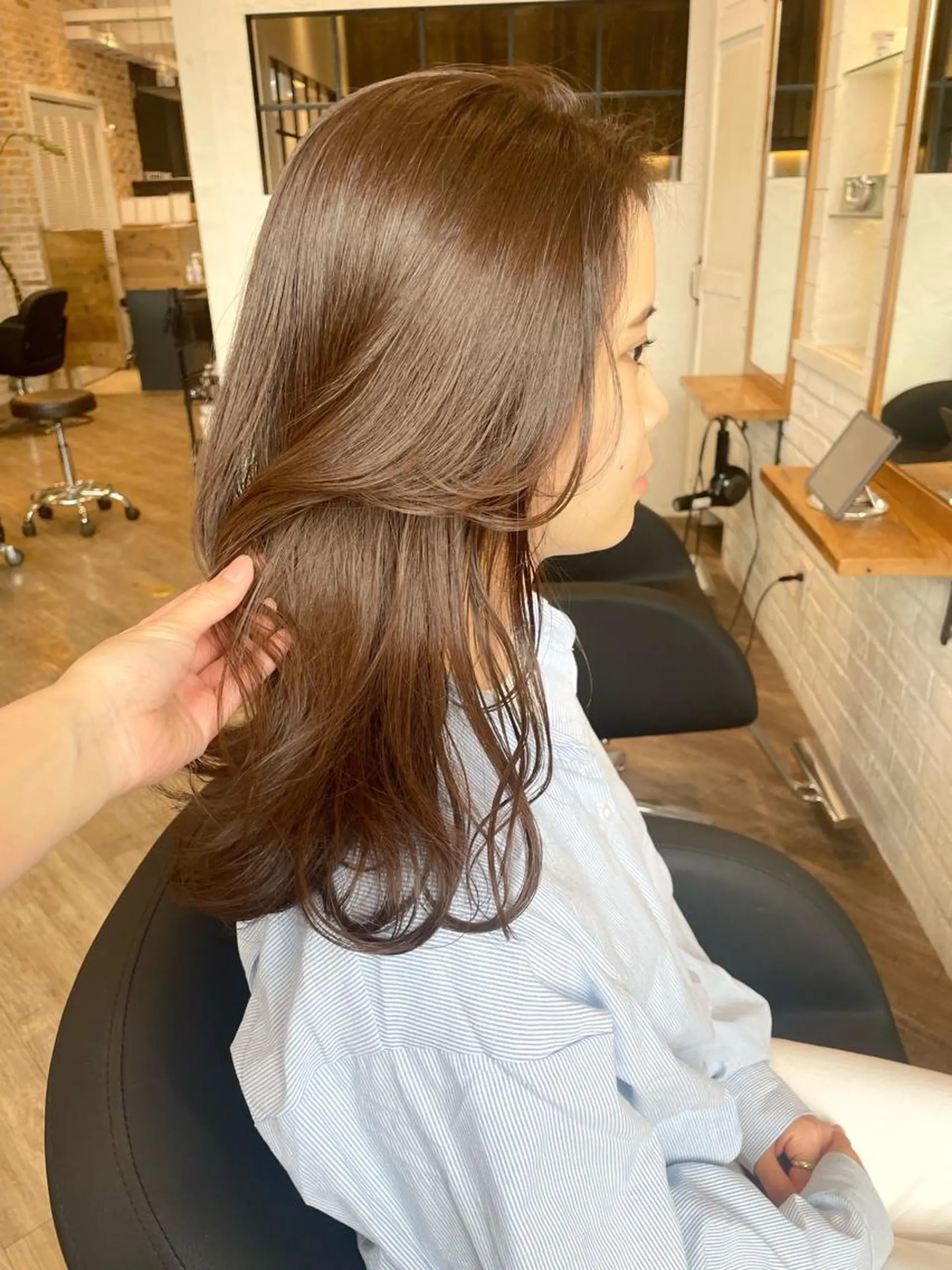 ロング 韓国風ヘア カット ヘアカラー トリートメント ヘッドスパ ヘアセット Hair Salon BOTTOMS所属・✨透明感ケアカラー✨ 長野ゆきなのヘアスタイル