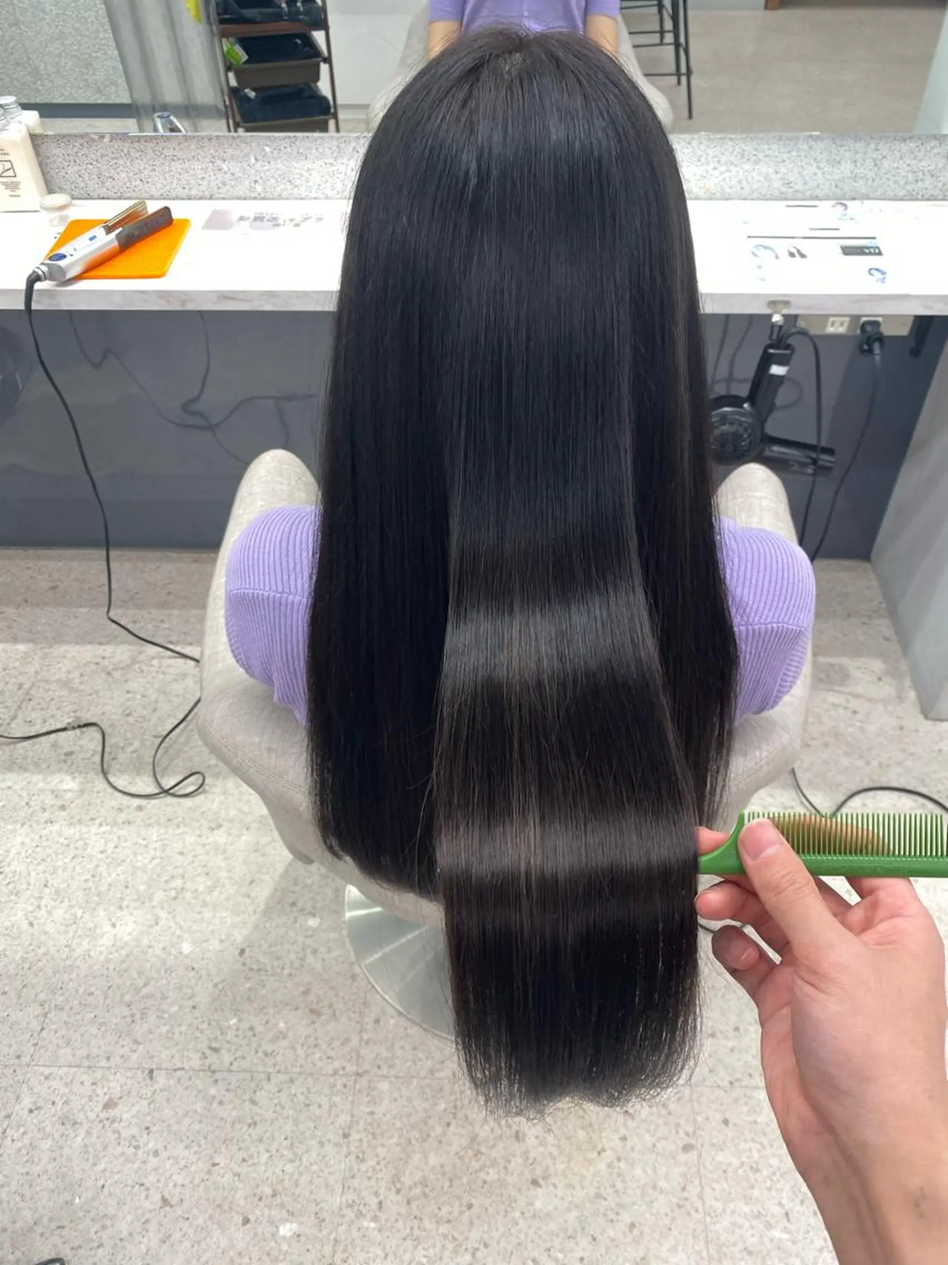 セミロング カラー パーマ ヘアカラー 縮毛矯正 京都レイヤーカット/ 縮毛矯正/羽柴りくのヘアスタイル