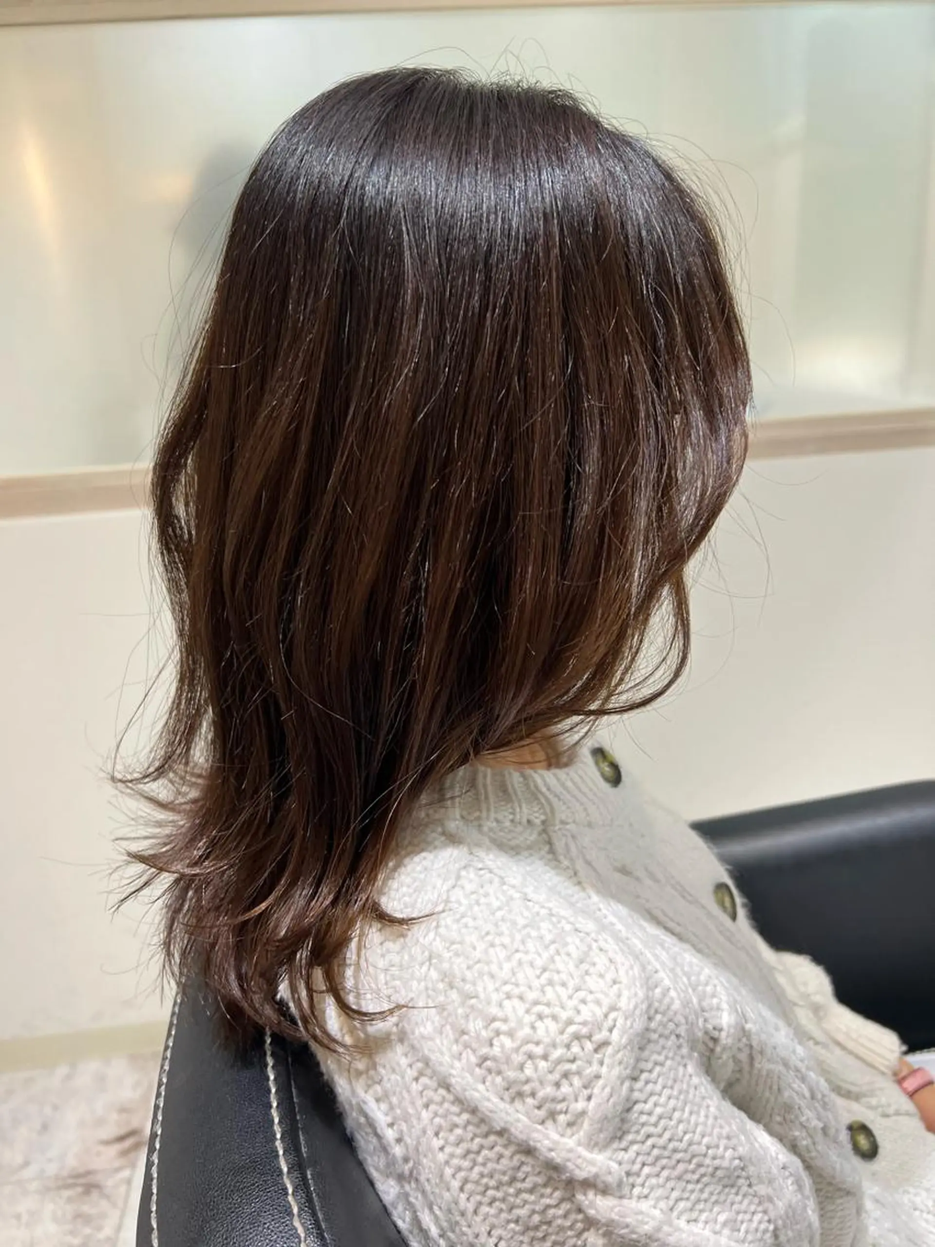 セミロング 韓国風ヘア カット ヘアカラー トリートメント ヘッドスパ 🥣🫧艶カラー 🦋アカマ ミユ🦋のヘアスタイル