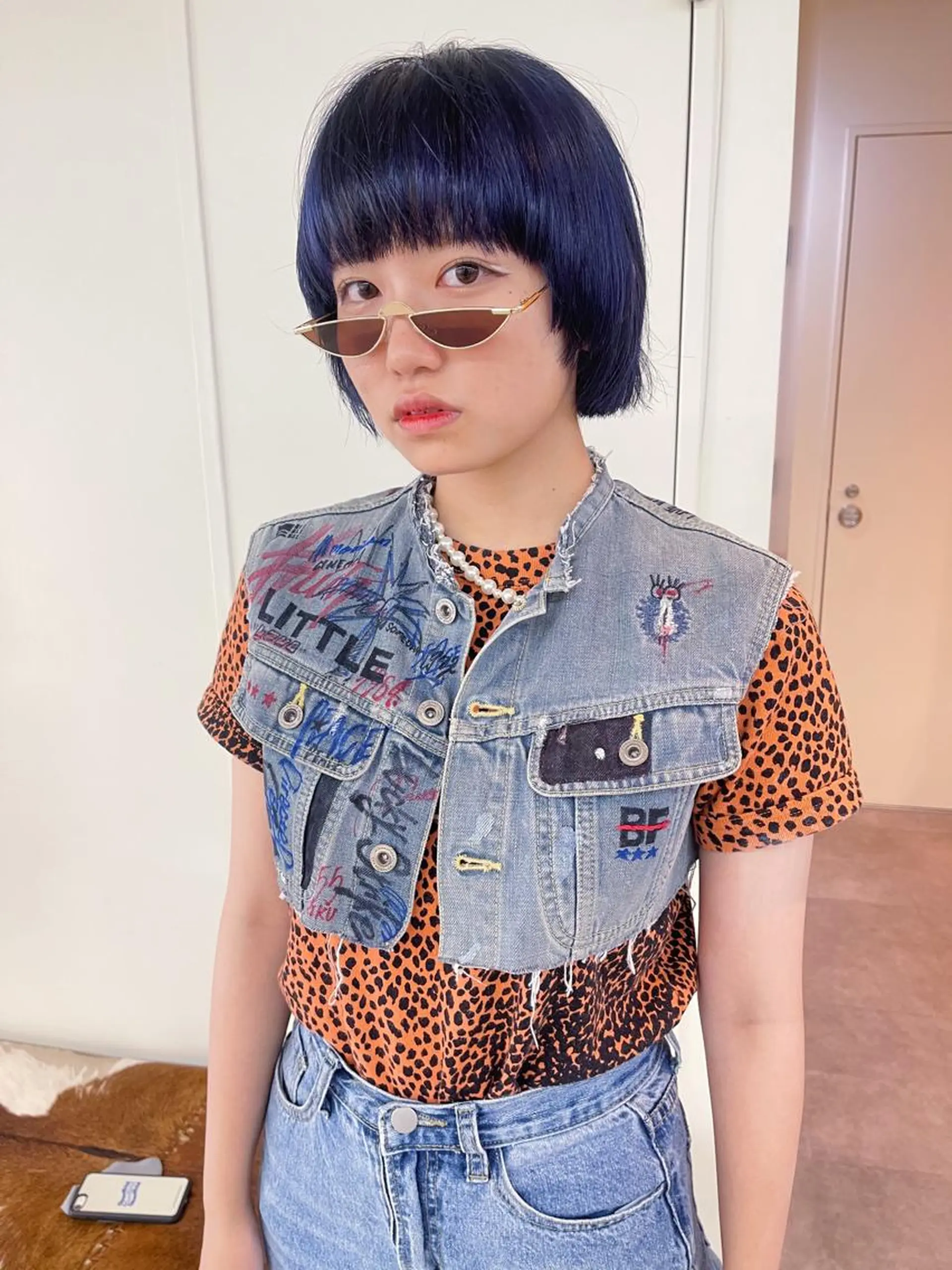 ショート カラー 黒髪 ブリーチ ブルーカラー ブルーブラック ボブ カット ヘアカラー トリートメント MEY HAIR / CURLYS所属・丁寧なカウンセリング 🌿KENTA🌿のヘアスタイル