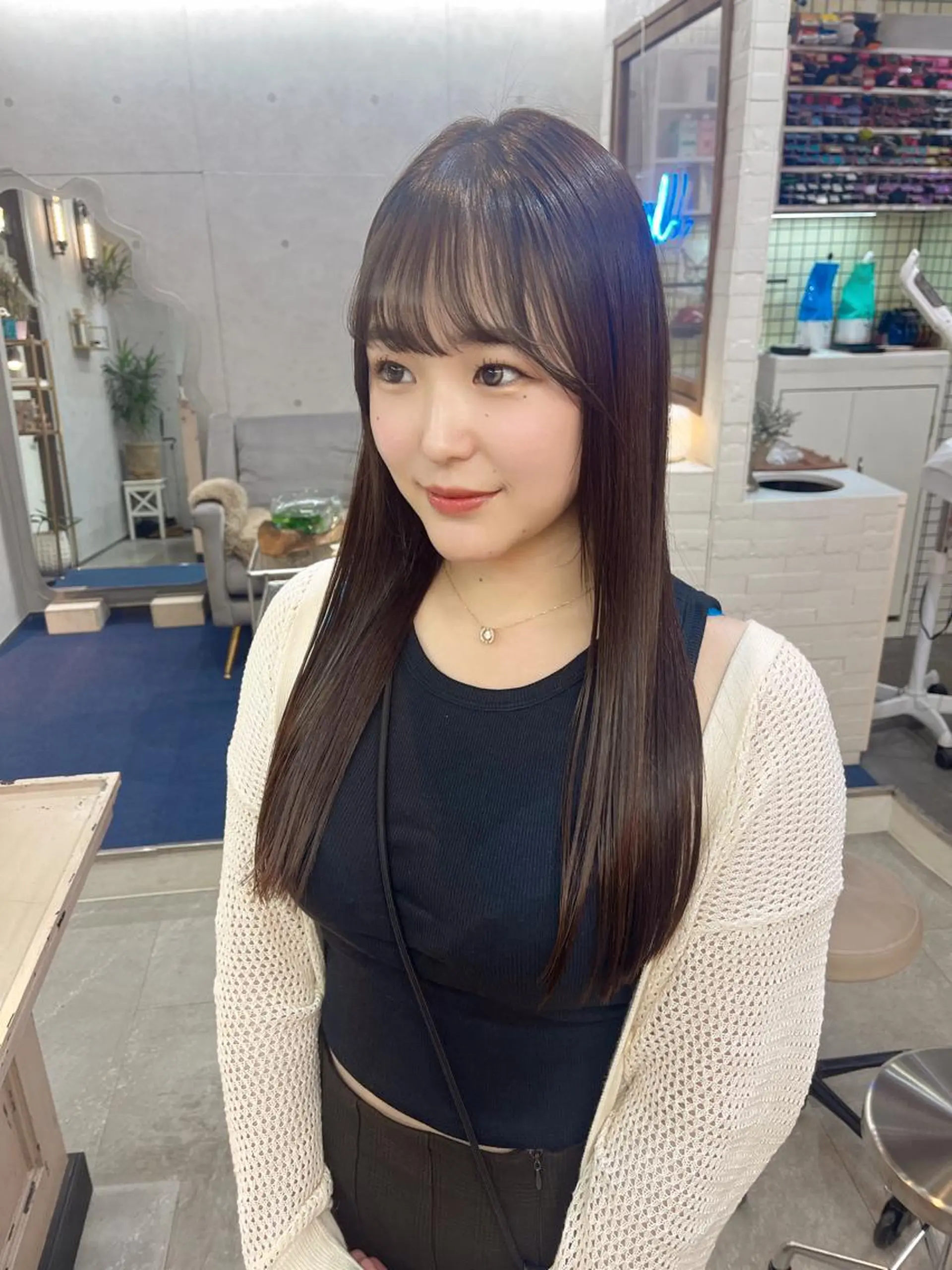 ロング カラー カット ヘアカラー MIES amane(アマネ)のヘアスタイル