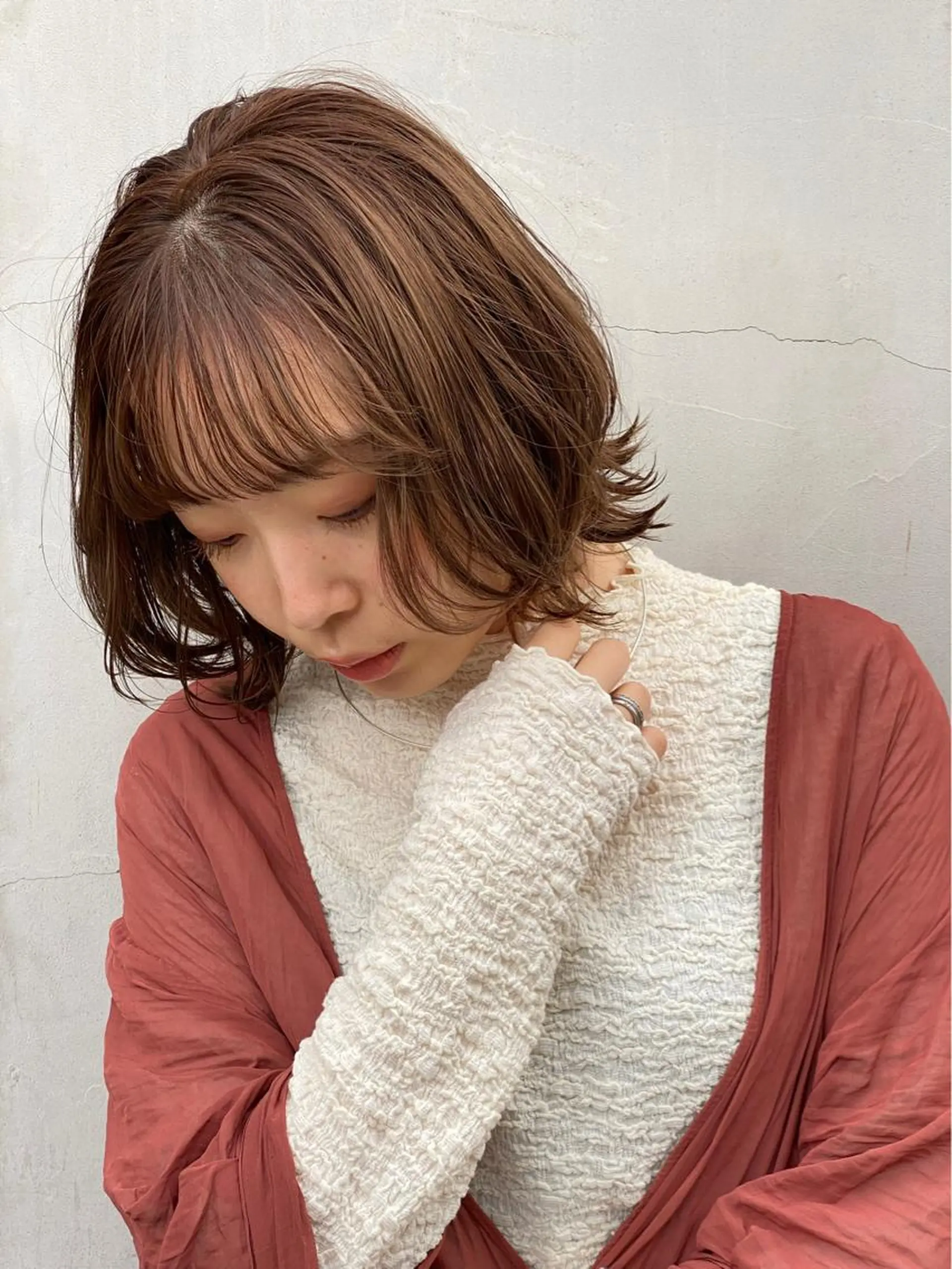 ミディアム カラー ボブ 外ハネヘア カット ヘアカラー トリートメント 卒業式受付中🌻 肥田亜沙美のその他イメージ