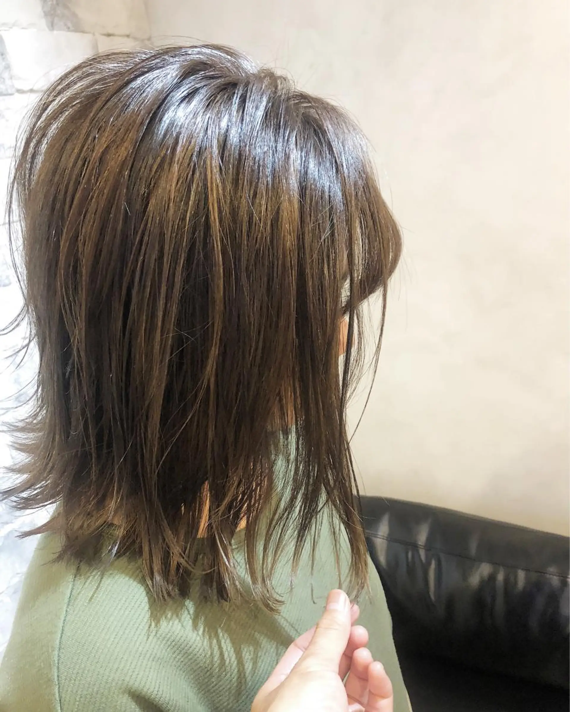セミロング カラー バレイヤージュ イルミナカラー レイヤーカット カット ヘアカラー トリートメント AUBE HAIRazul吉祥寺所属・綺麗な髪質にしたい方 限定🌈清水 祥のヘアスタイル
