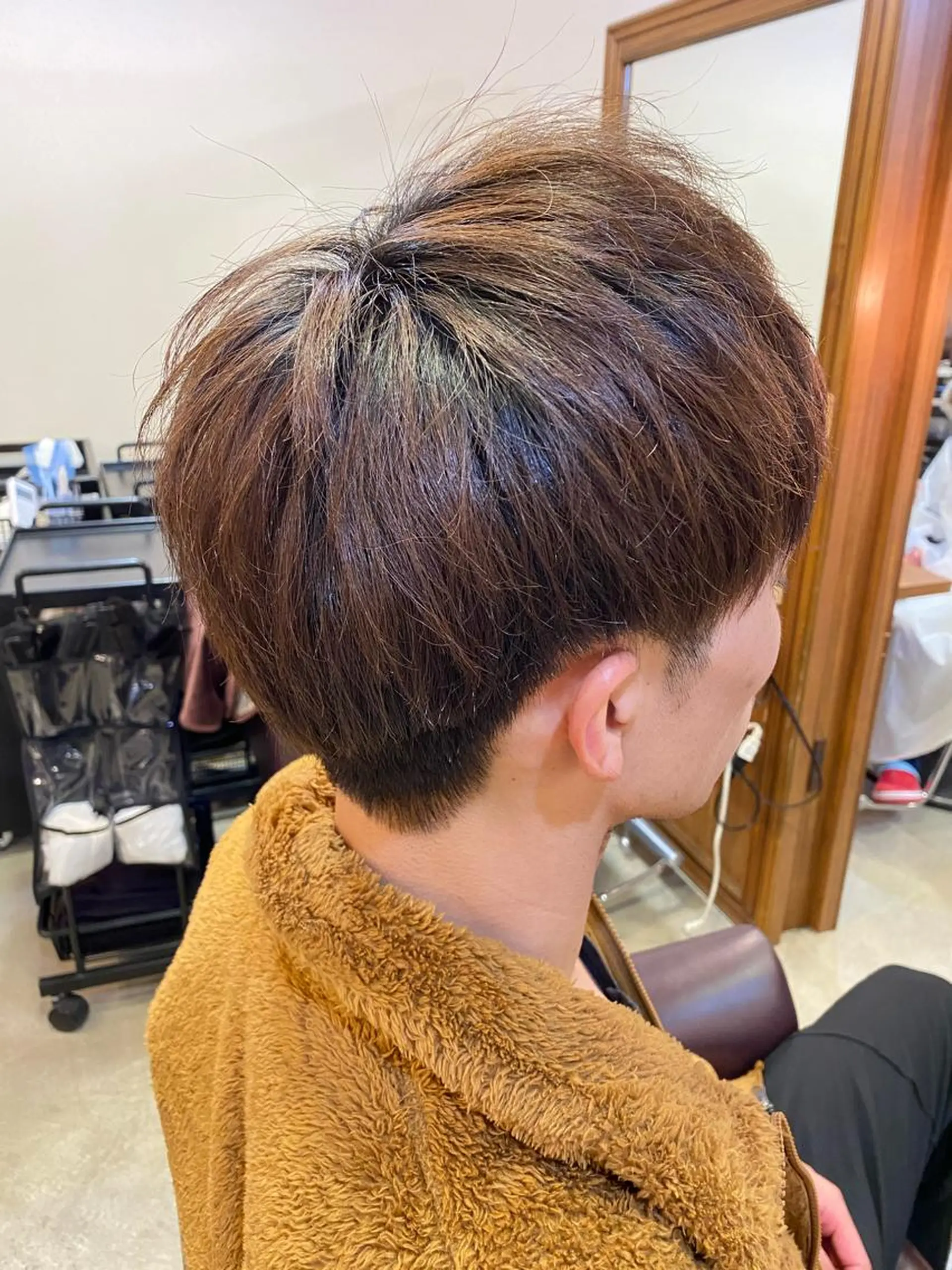 ショート ヘアアレンジ くせ毛 韓国風ヘア SALOWIN京都河原町Suite店所属・外国人風レイヤー/ ハイトーンSHUのヘアスタイル