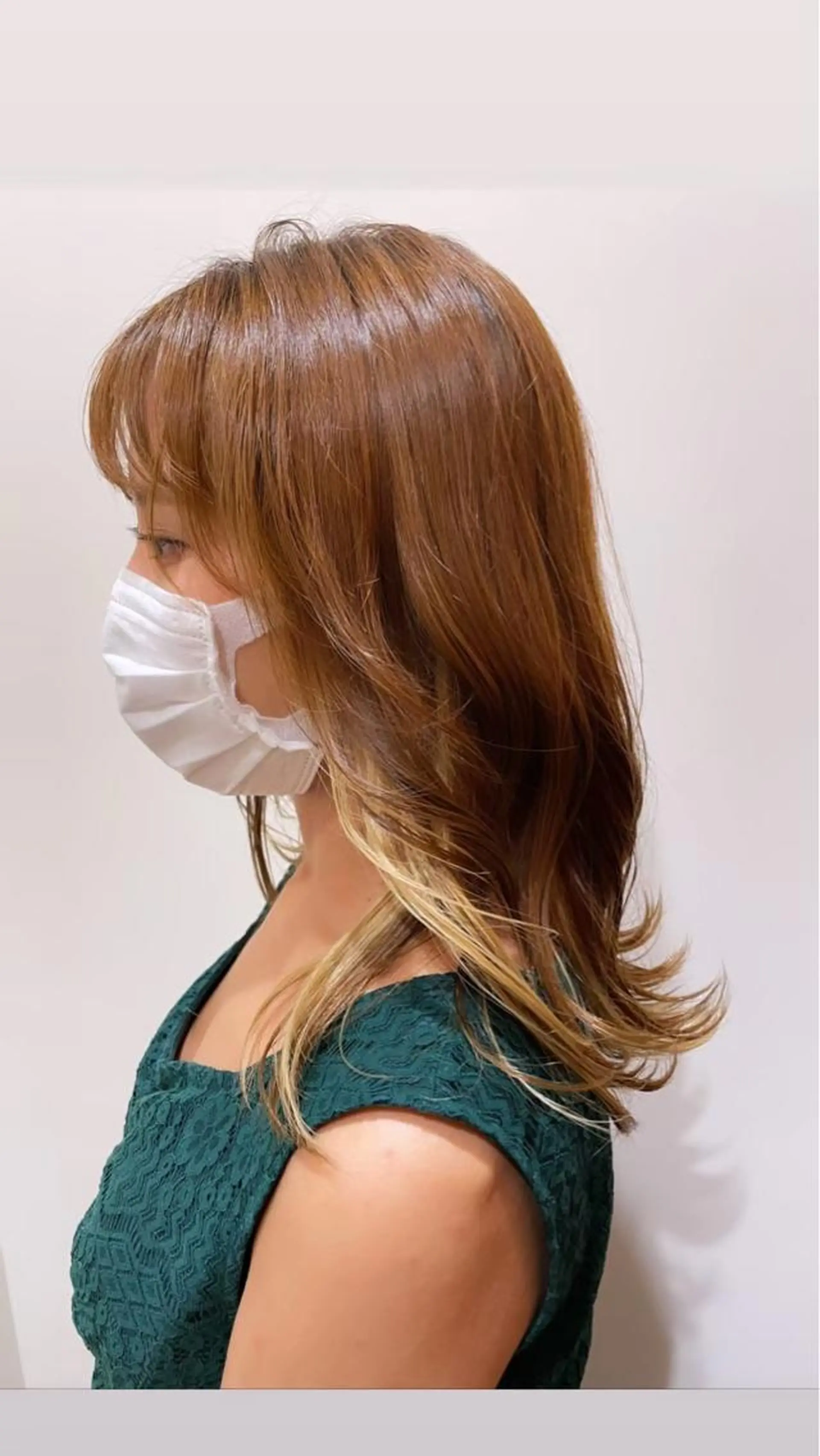 ミディアム カラー ヘアカラー トリートメント 湯田 竜也のヘアスタイル