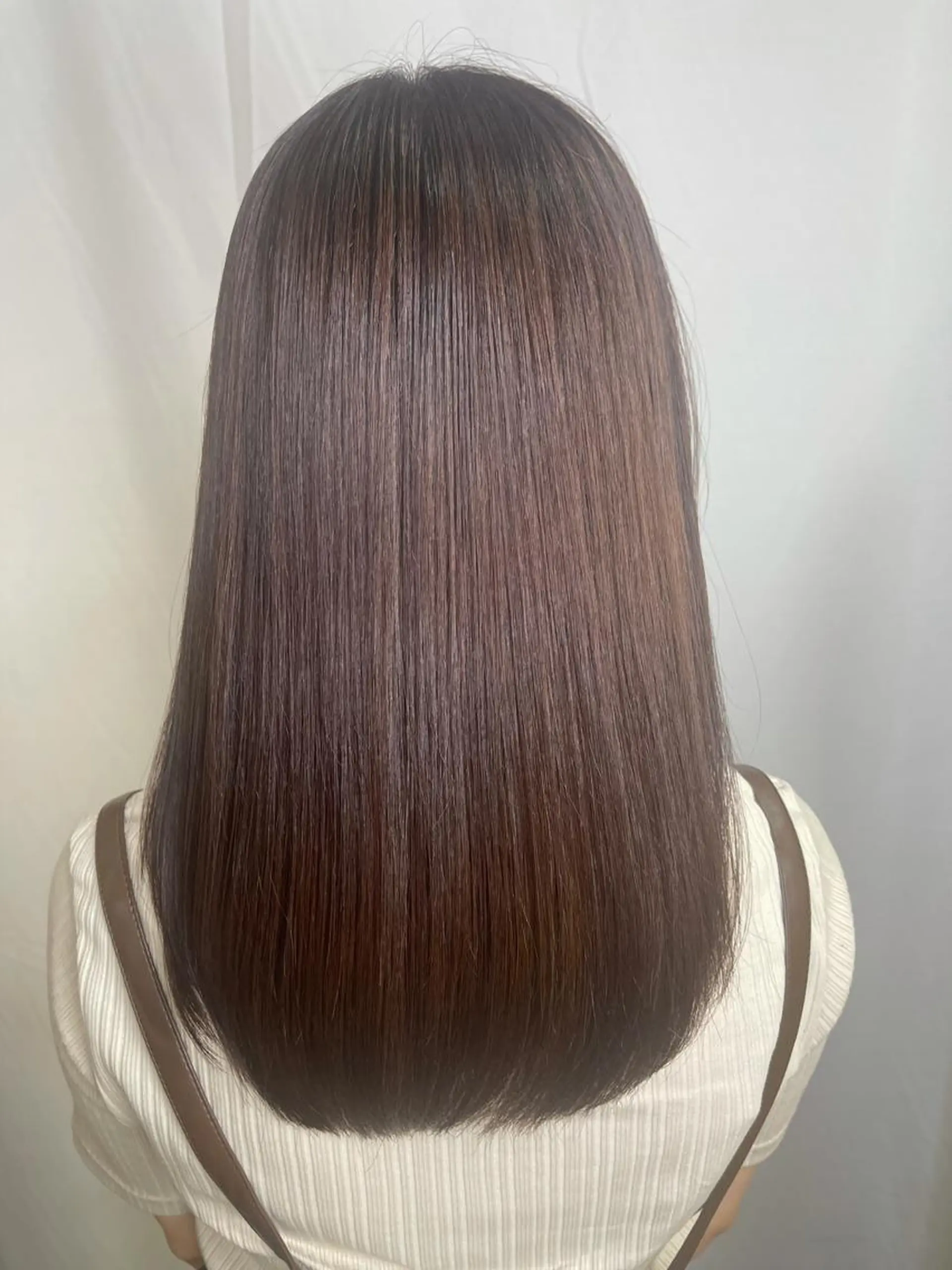 セミロング カラー パーマ ブリーチ 縮毛矯正 カット ヘアカラー 縮毛矯正 髪質改善/縮毛矯正 /ブリーチ矯正/岡部のヘアスタイル