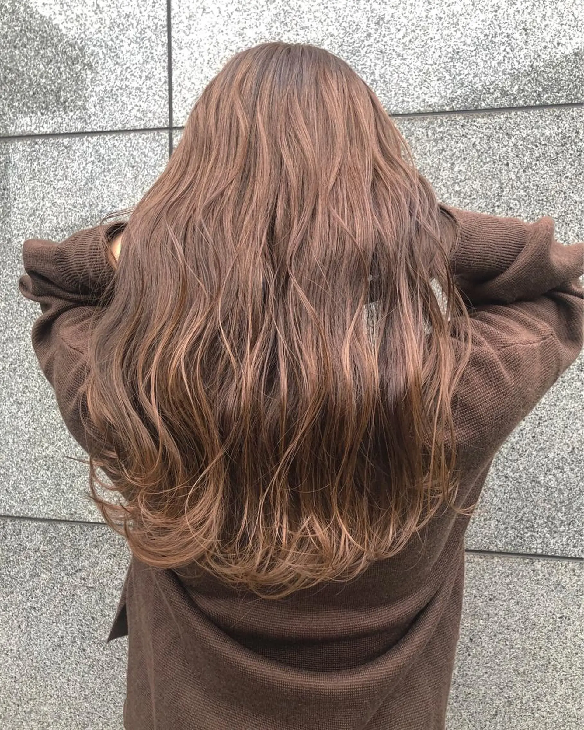 ロング カラー REVE所属・TAKU 美容師のヘアスタイル