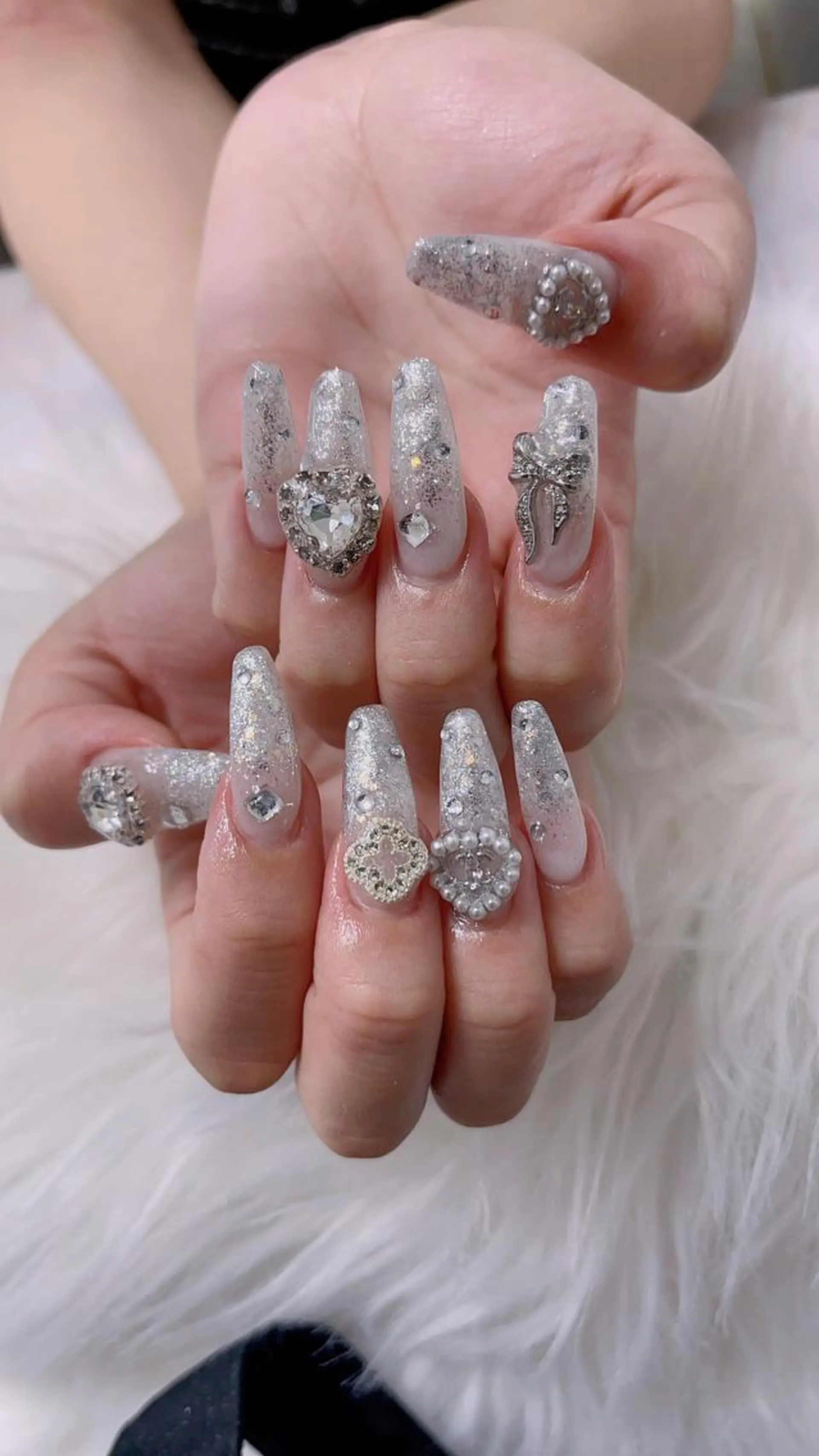 ネイル 菲菲ネイルサロン所属・FF フィフィネイルサロンのネイルデザイン