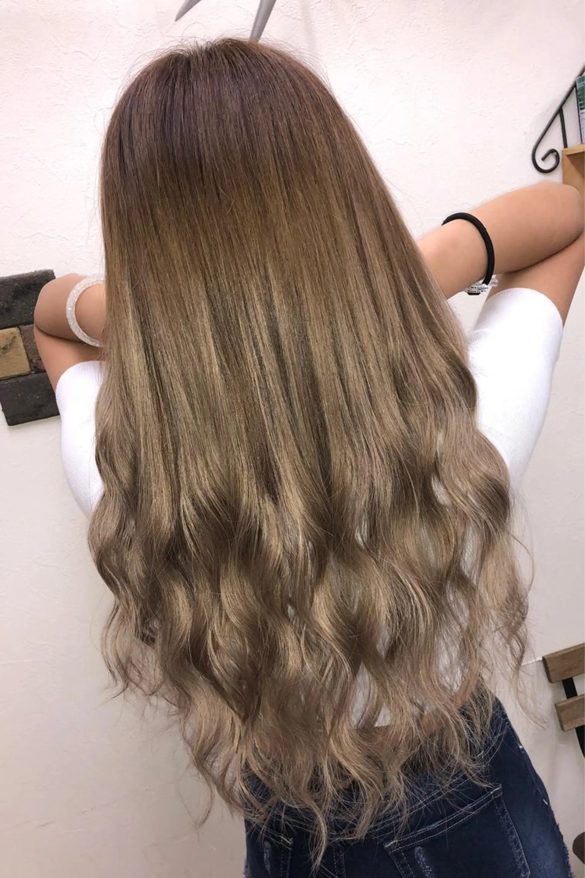 ロング カラー ヘアカラー トリートメント エクステ MAKO ❤️‍🔥NEXTのヘアスタイル