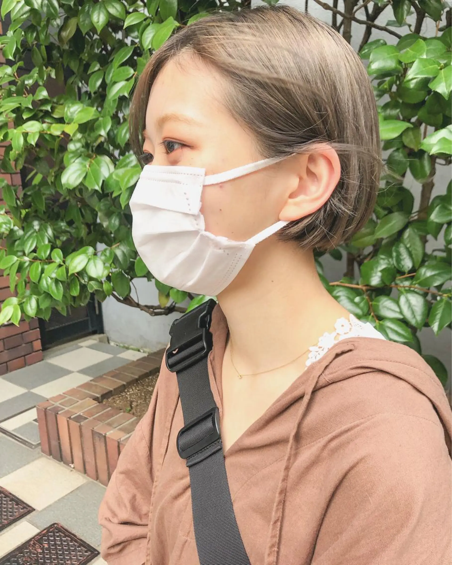 ショート カラー 長井 美佳のヘアスタイル