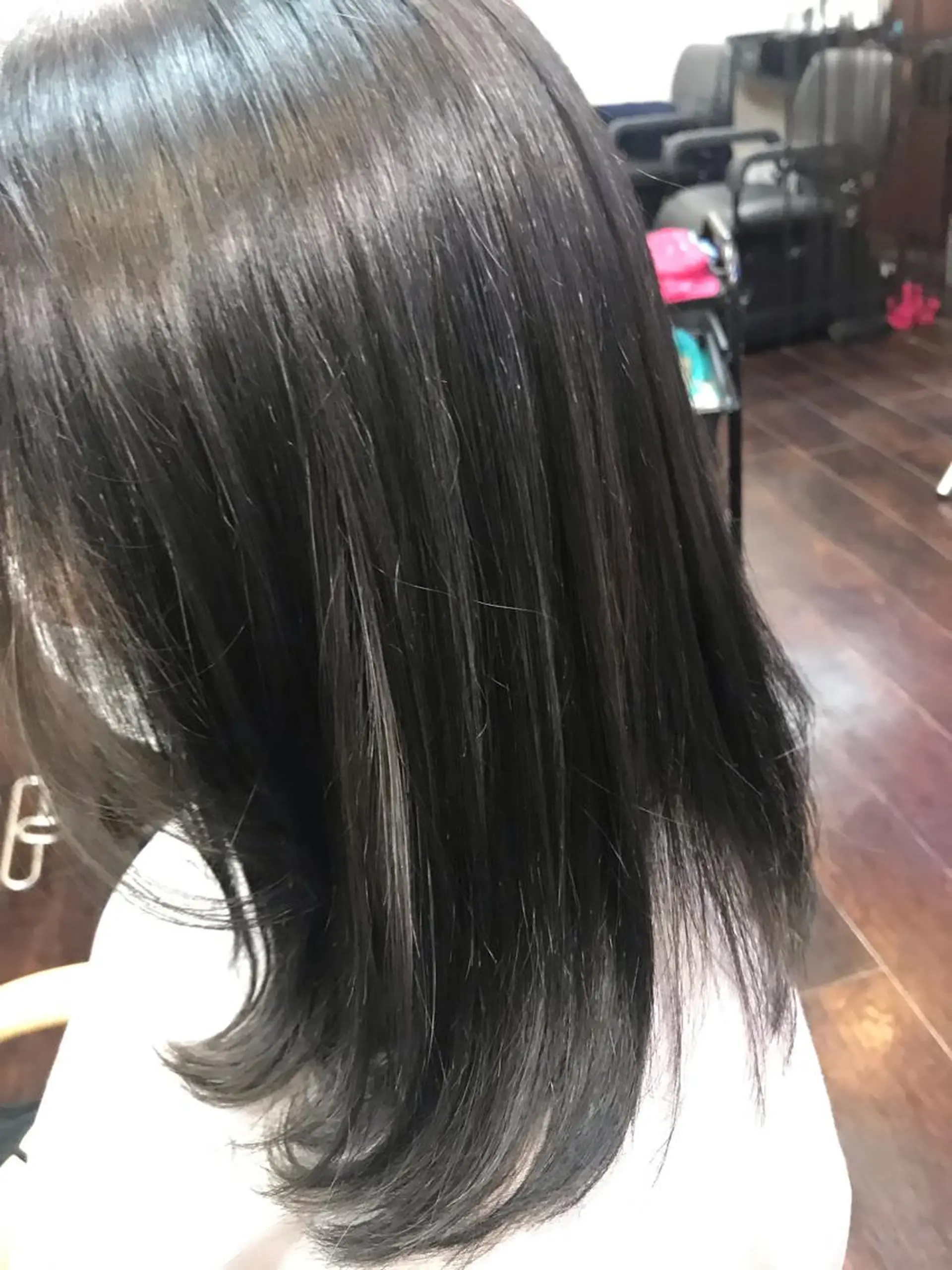 セミロング カラー 桧山 真のヘアスタイル