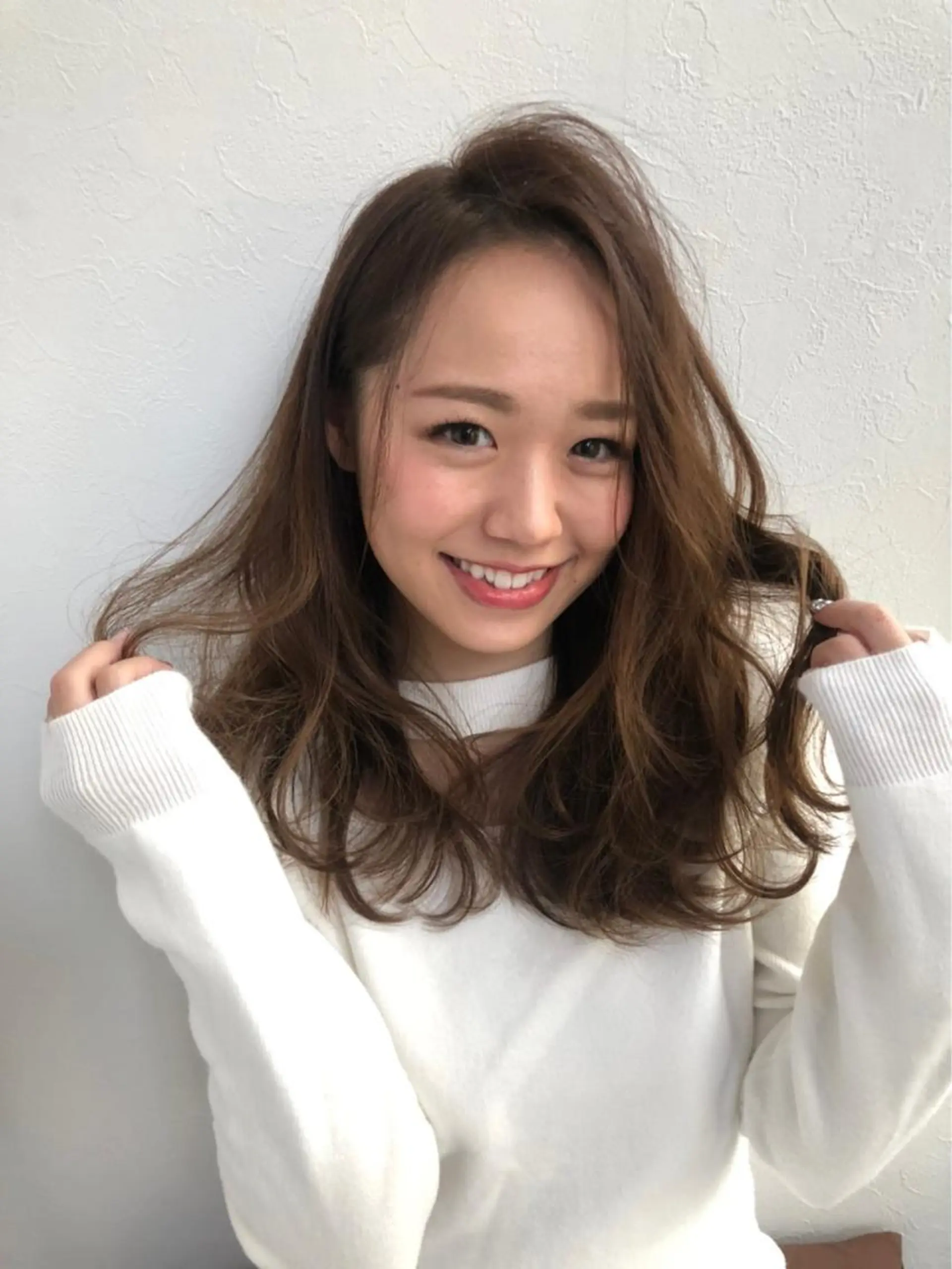 ミディアム 指名支持率NO.1 スタイリストのヘアスタイル