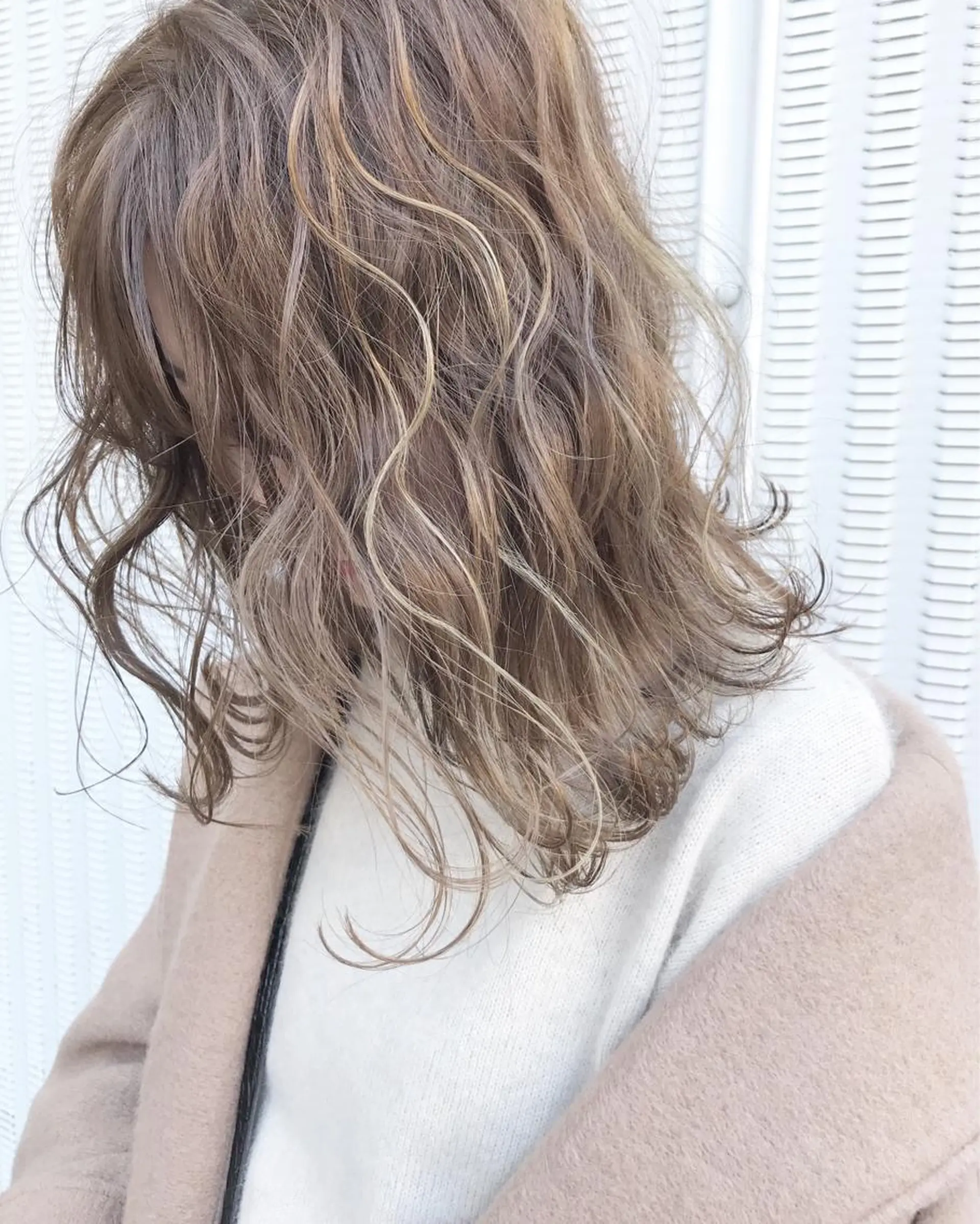 ミディアム ハイライト カット 縮毛矯正 トリートメント Musiiik hairのヘアスタイル