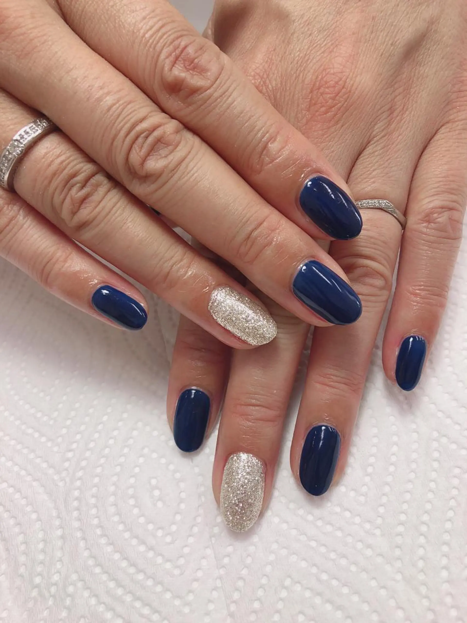 ネイル ワンカラーネイル ハンドネイル 石原 夕華のネイルデザイン