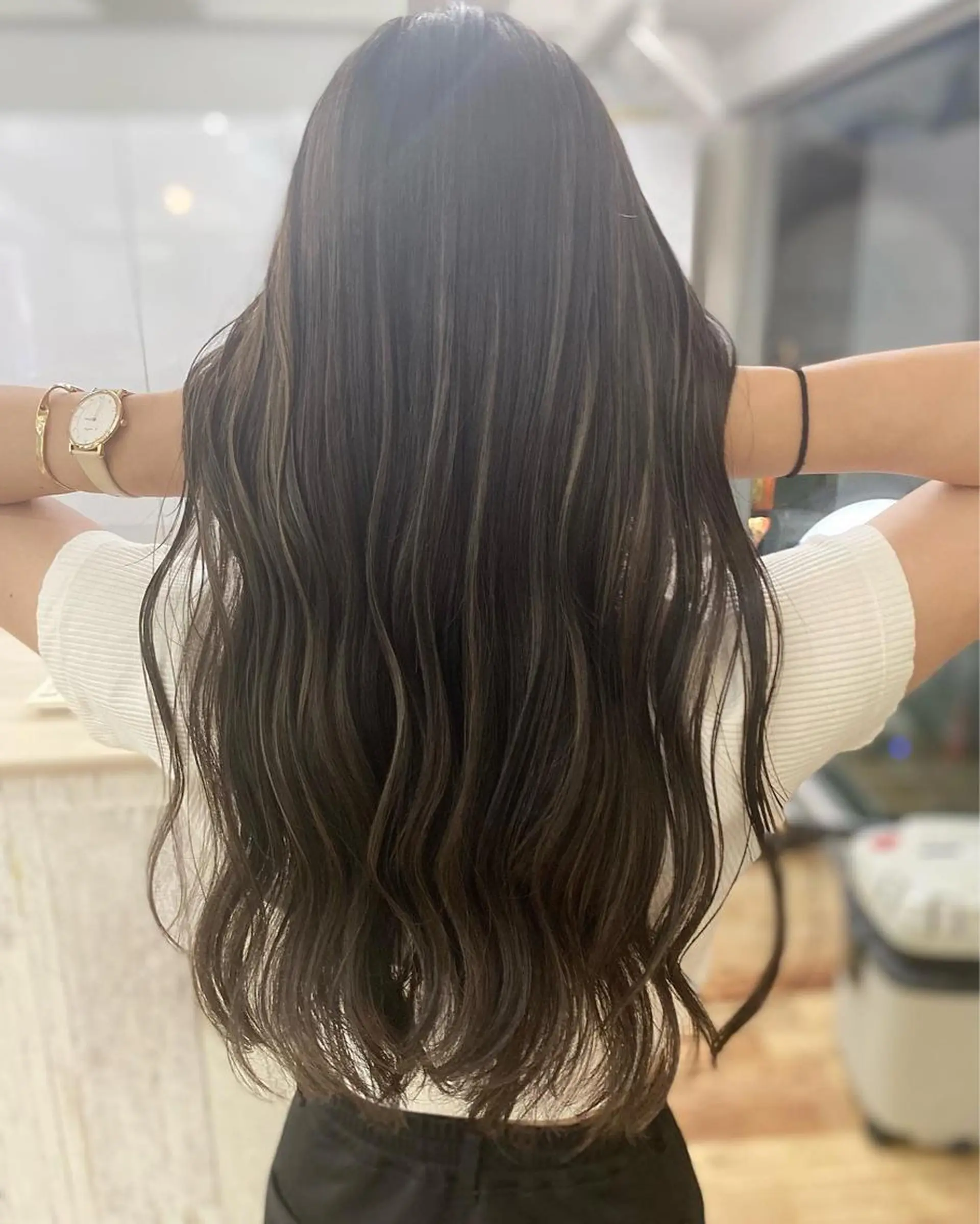 ロング カラー ヘアアレンジ 久米 治仁のヘアスタイル