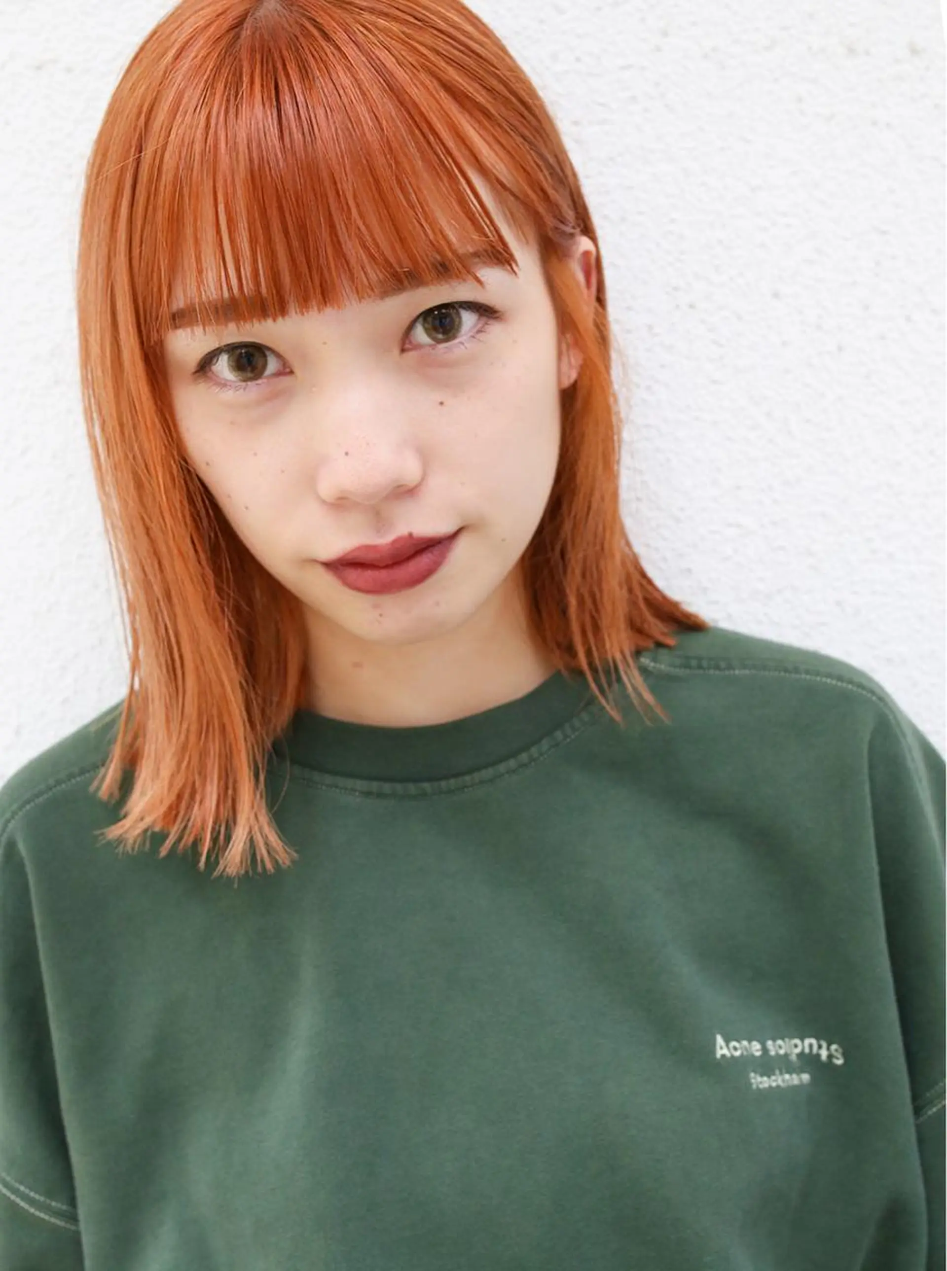 ミディアム カラー ブリーチカラーが人気 onnuのヘアスタイル