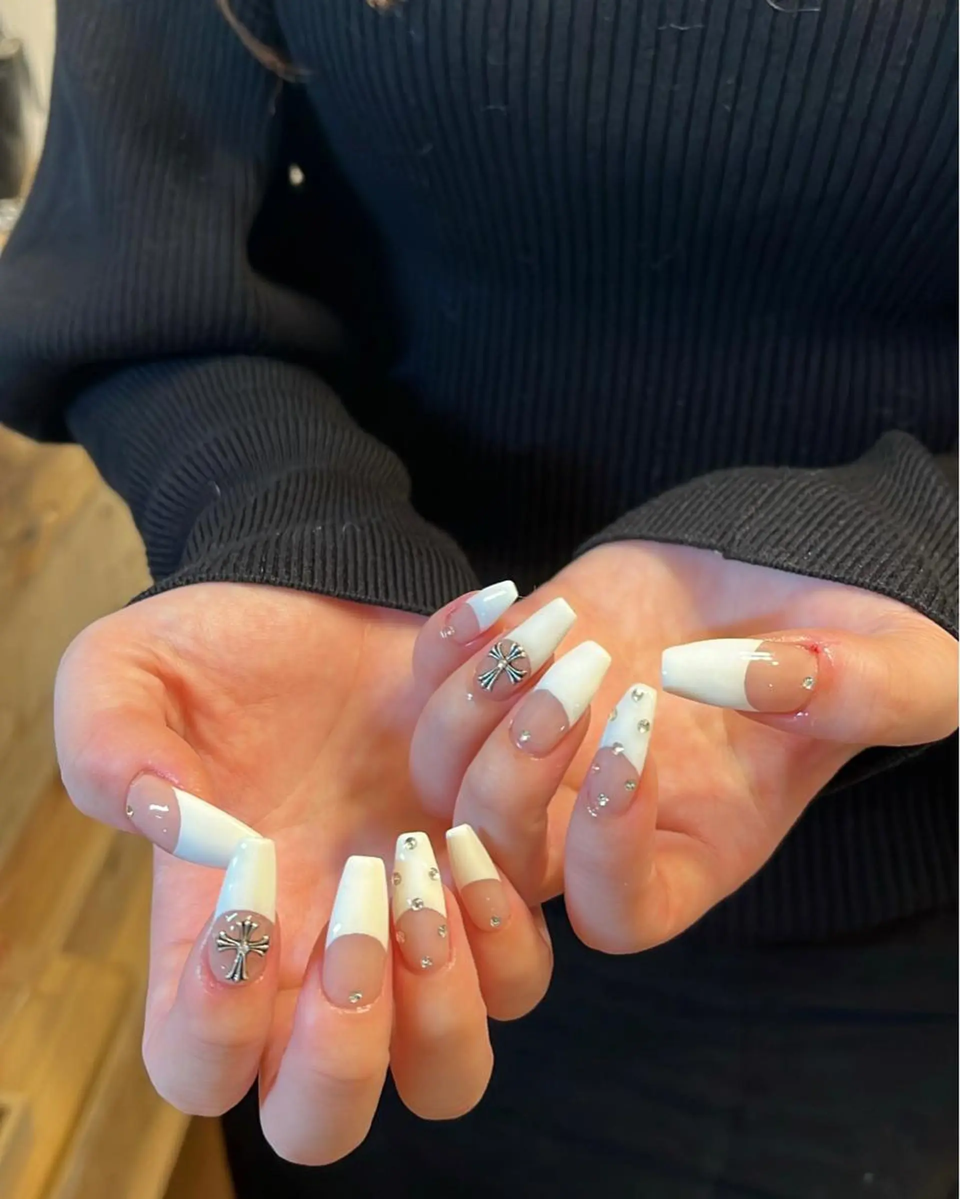 ネイル ハンドネイル ハンドケア Nes.Nail所属・Miyagi Asamiのネイルデザイン