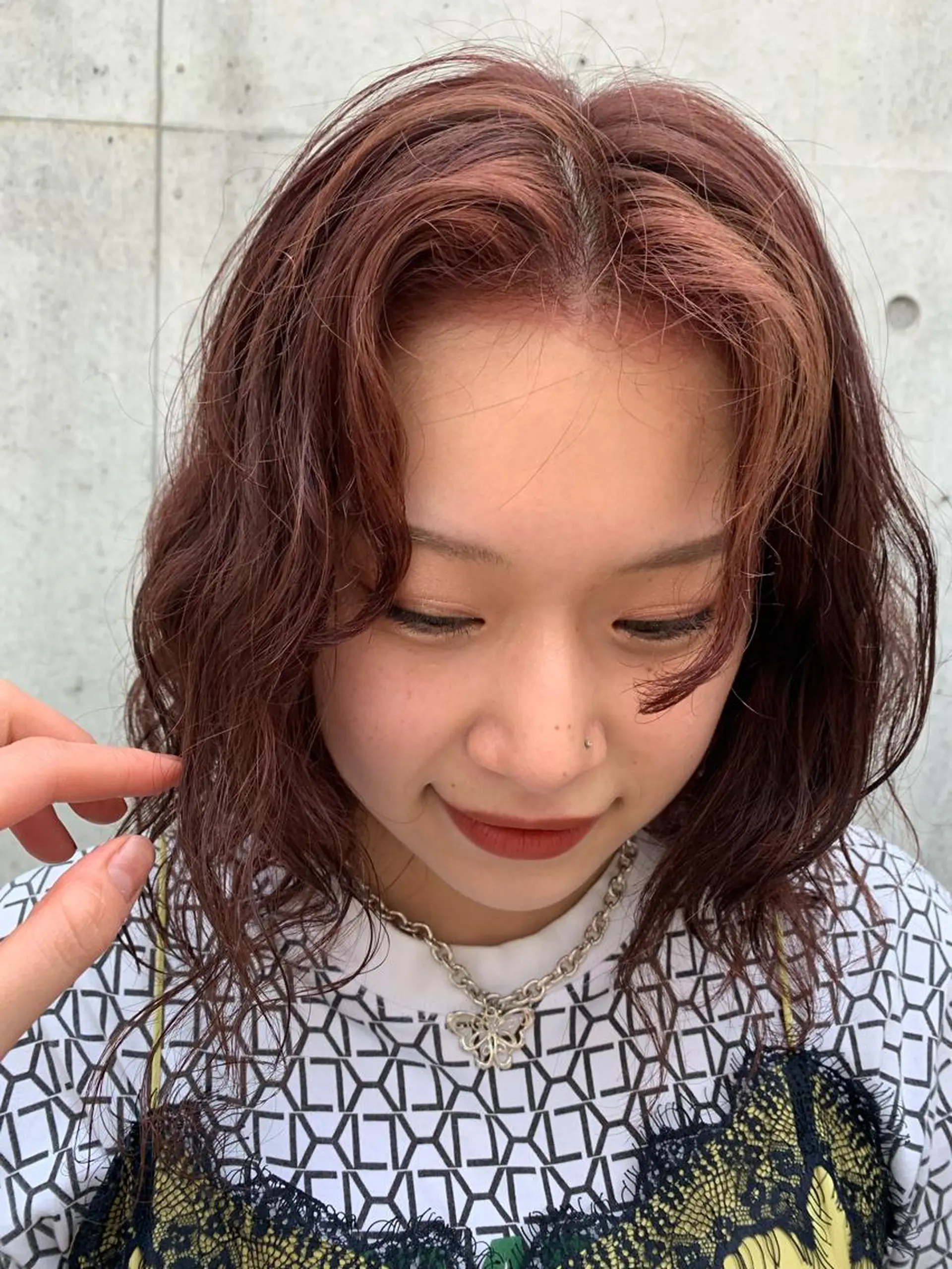 ショート カラー レイヤー/ブリーチ ♥️【木坂 桃歌】のヘアスタイル