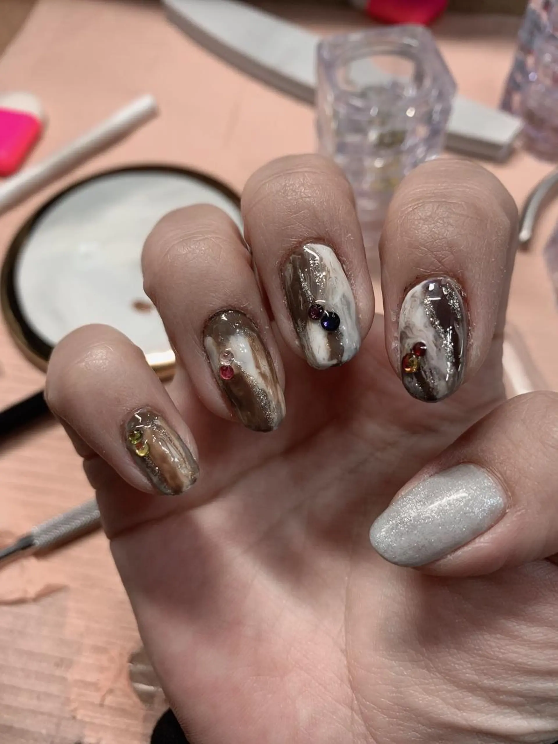 ネイル マグネットネイル ニュアンスネイル aki_orenge nailのネイルデザイン