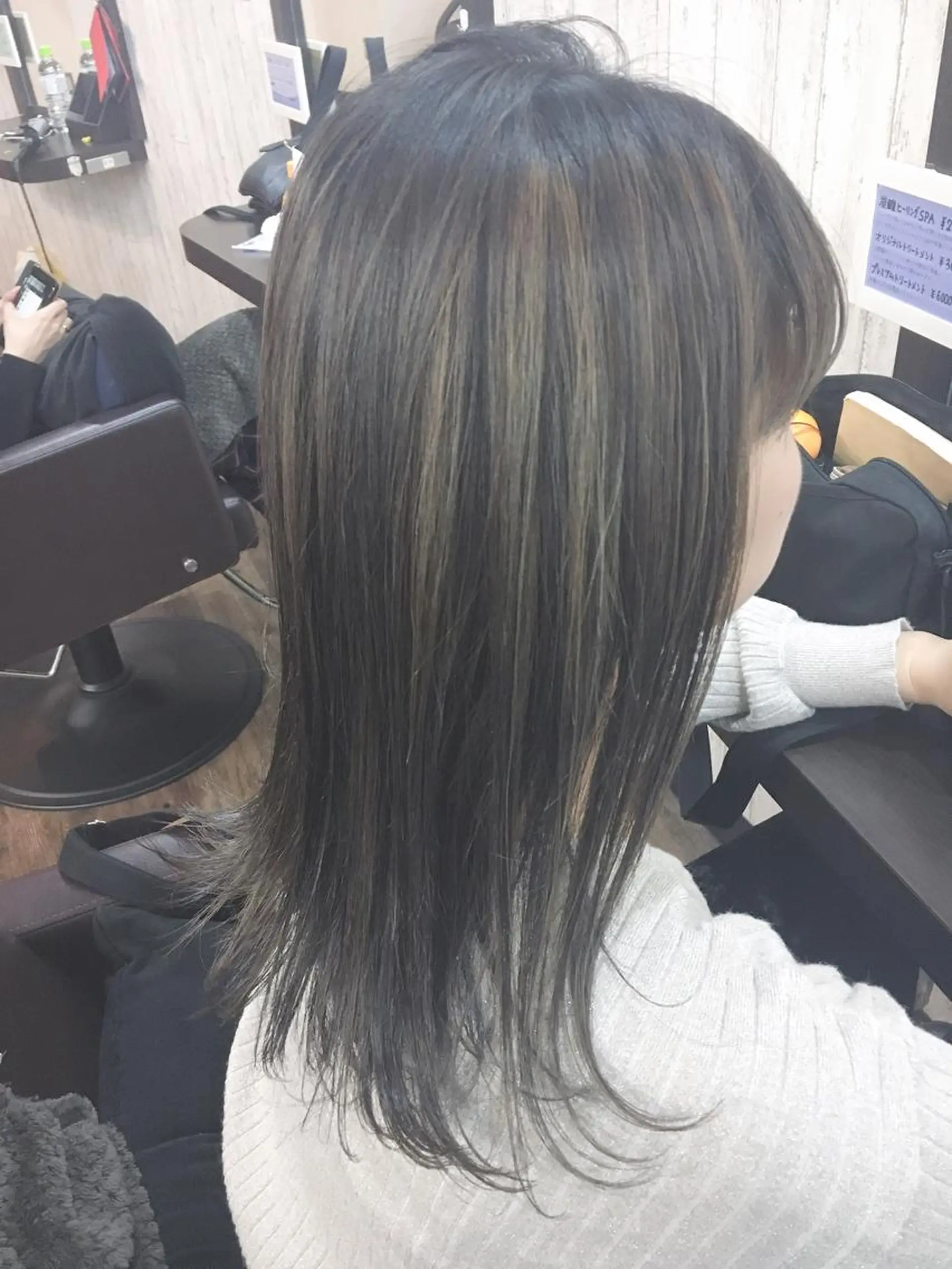 ロング カラー Deapres  相模原店所属・相模原駅徒歩3分🤍 土屋仁美の眉毛・アイブロウイメージ