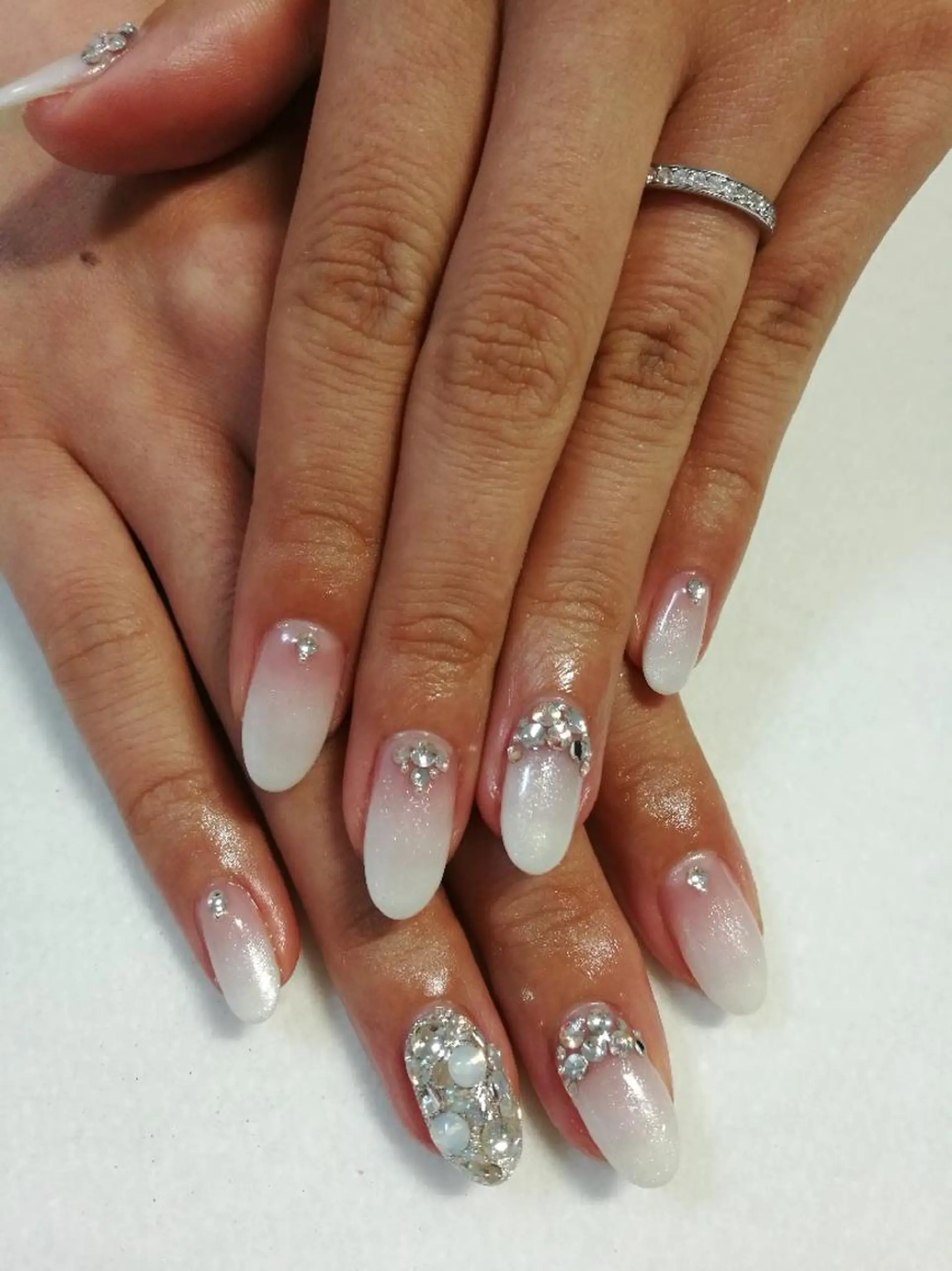 ネイル VIOLUS所属・VIOLUS 関目のネイルデザイン