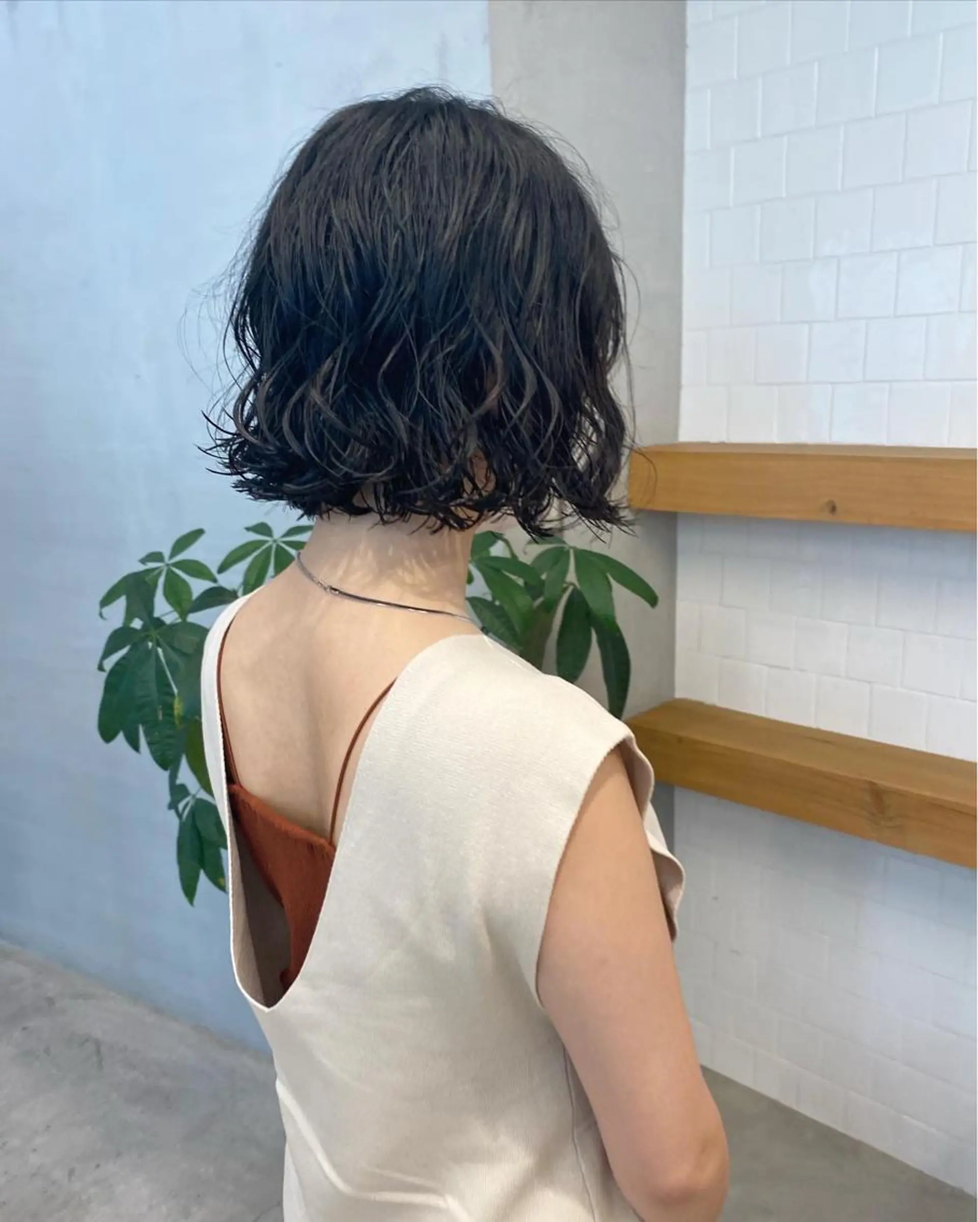 ミディアム カラー パーマ ミディアムパーマ ボブ 、 、のヘアスタイル