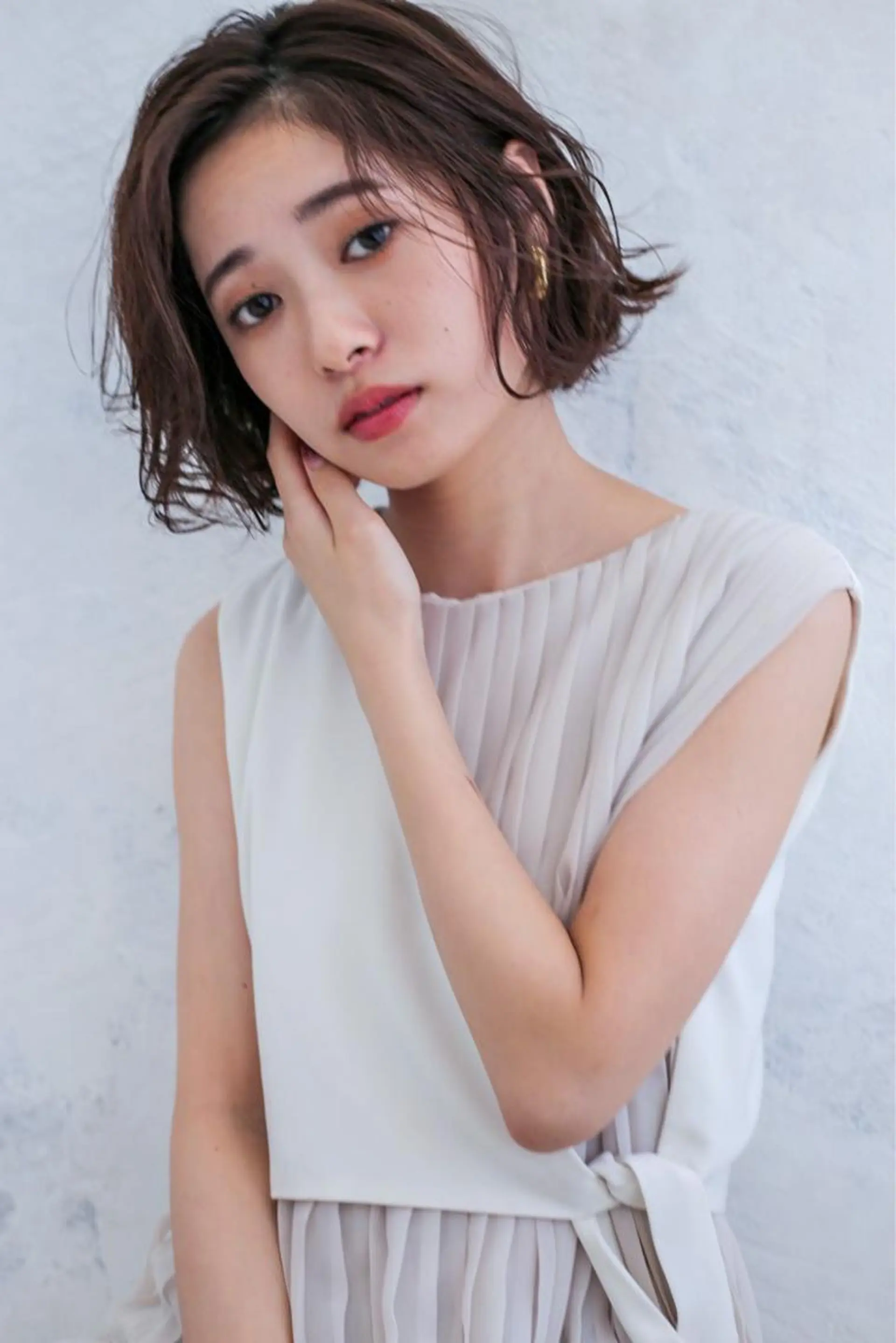 ショート カラー パーマ アッシュ ブリーチ ケアブリーチ 透明感カラー ダブルカラー モリシュンスケ /レイヤー/髪質改善のヘアスタイル