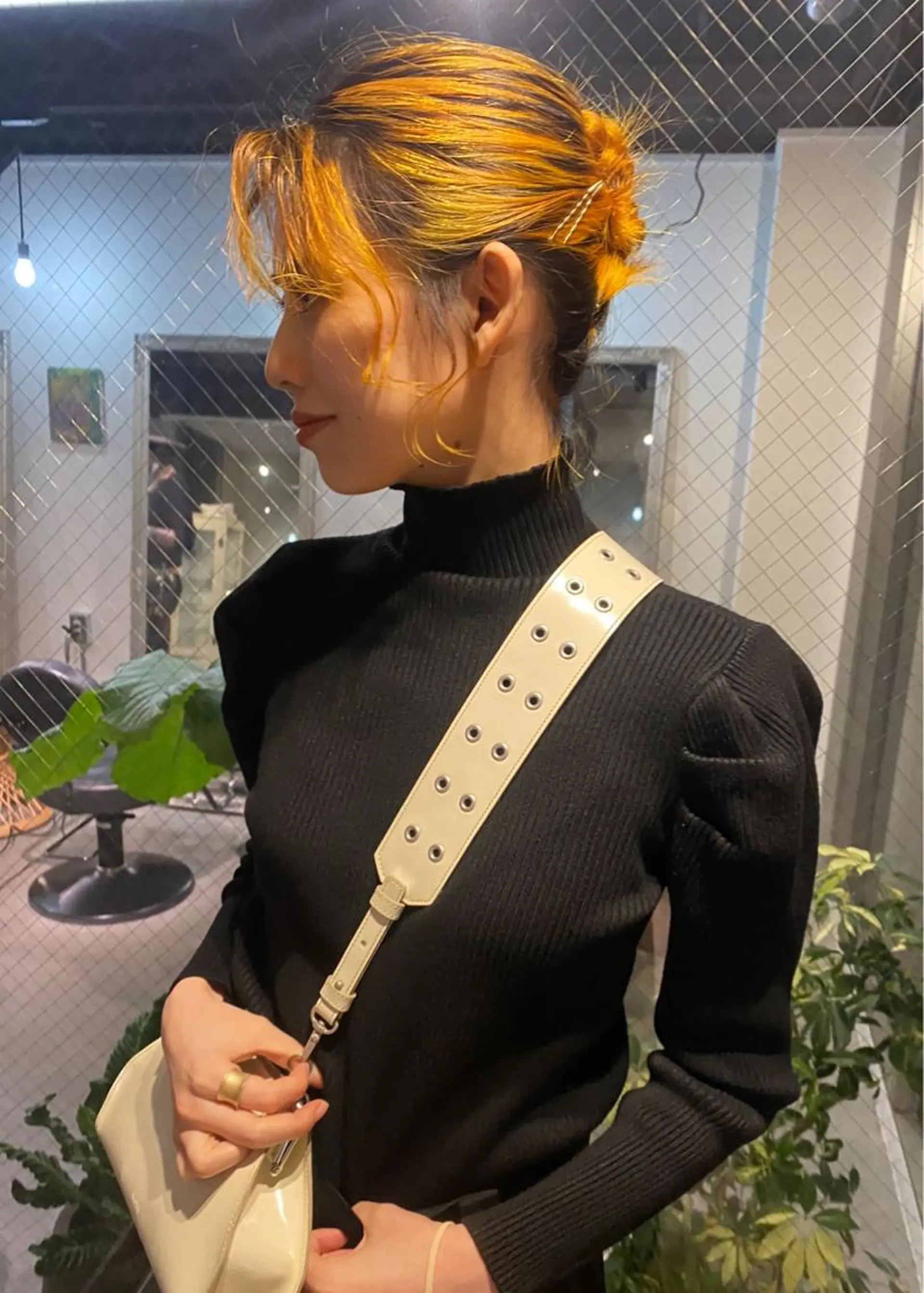 ミディアム カラー パーマ ヘアアレンジ イエローカラー GIVET (ジヴェ)所属・撮影モデル募集 🦋soemikaのヘアスタイル