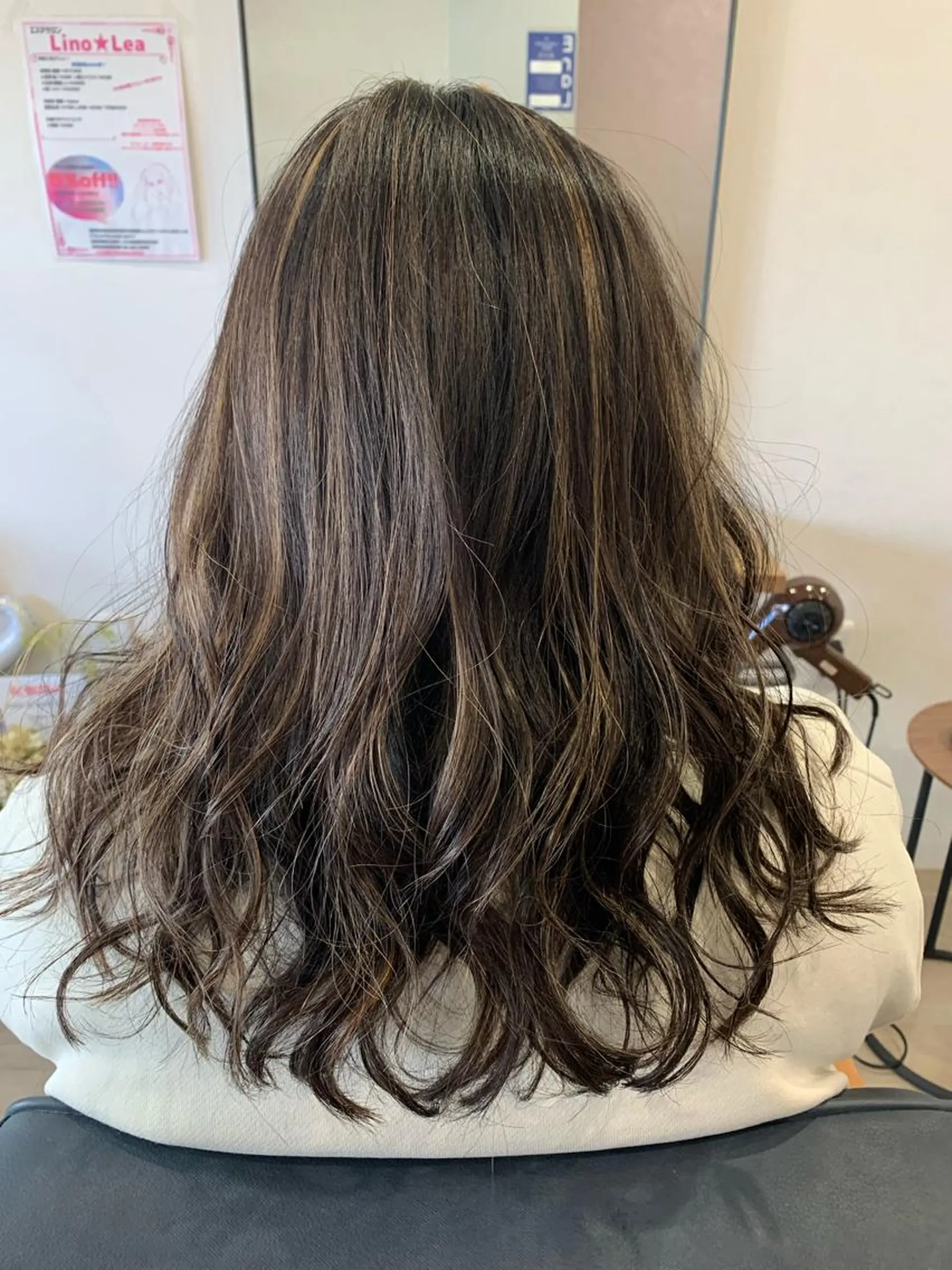 ロング カラー ハイライトカラー ハイライト hair & spa Nalu所属・hair & spa Naluのヘアスタイル