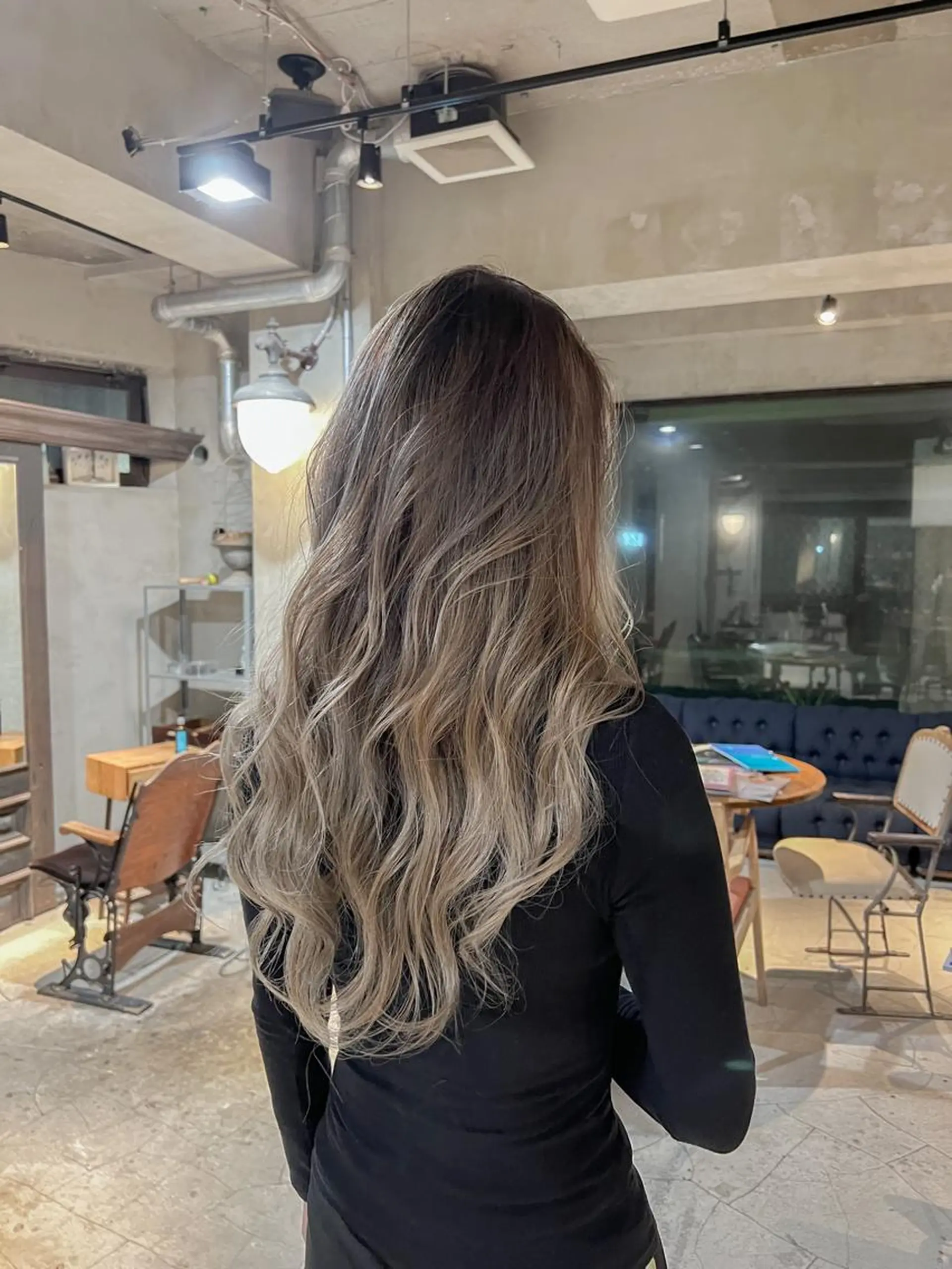 ミディアム カラー カット ヘアカラー トリートメント 海外デザイン🇺🇸 石渡諒太のヘアスタイル