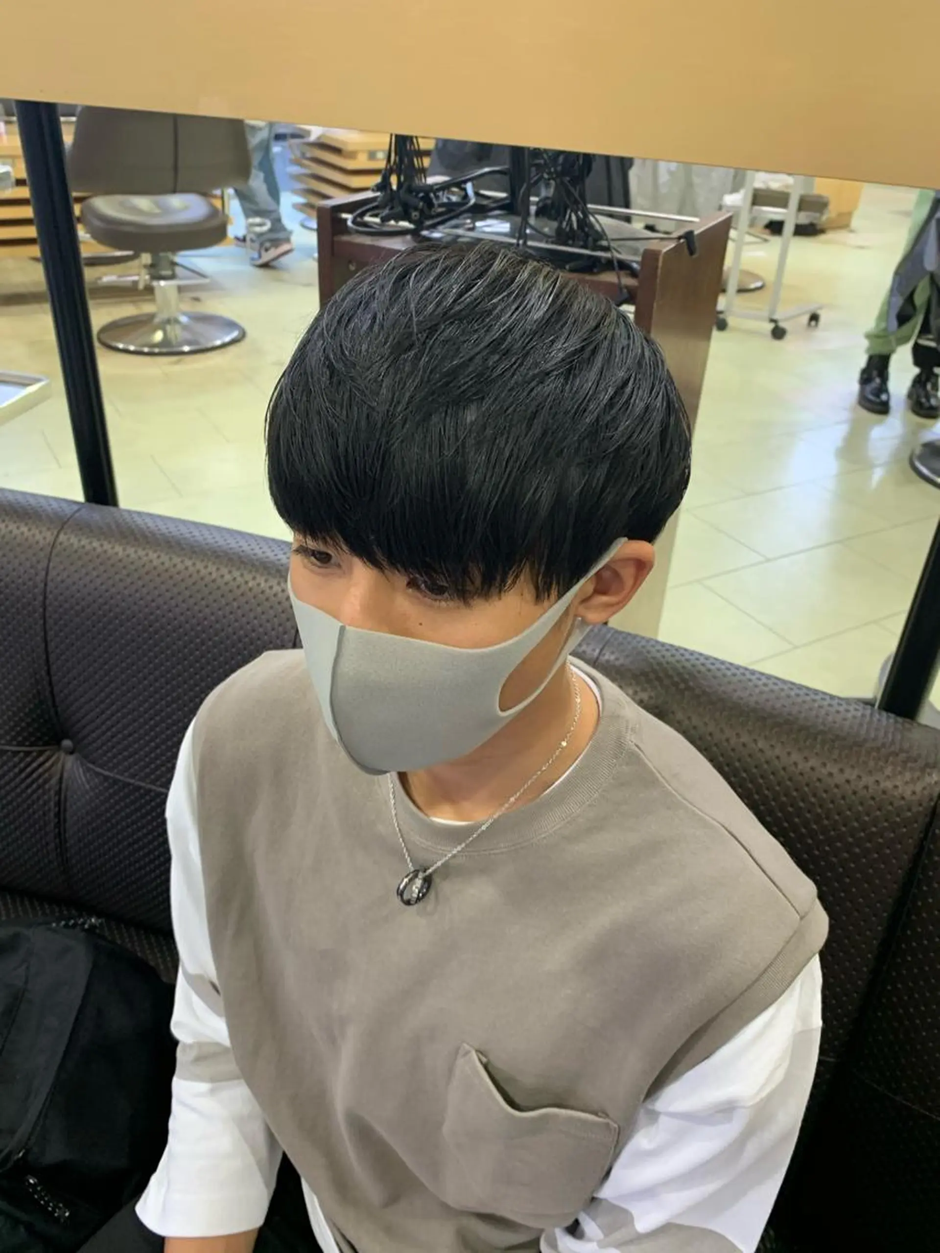 ミディアム ﾎｯﾄﾍﾟｯﾊﾟｰ に移行中【かな】のヘアスタイル