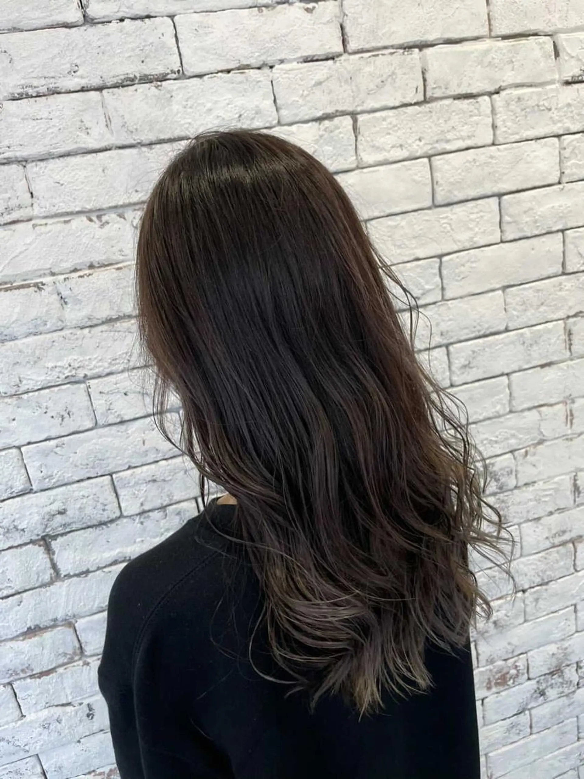 ロング カラー グレージュ ギャルの革命児 秀斗のヘアスタイル