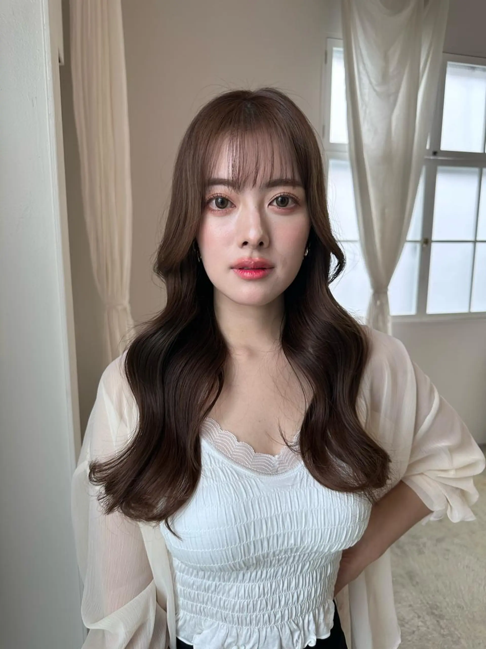 ロング カラー 小顔カット✨ 透明感カラーのヘアスタイル