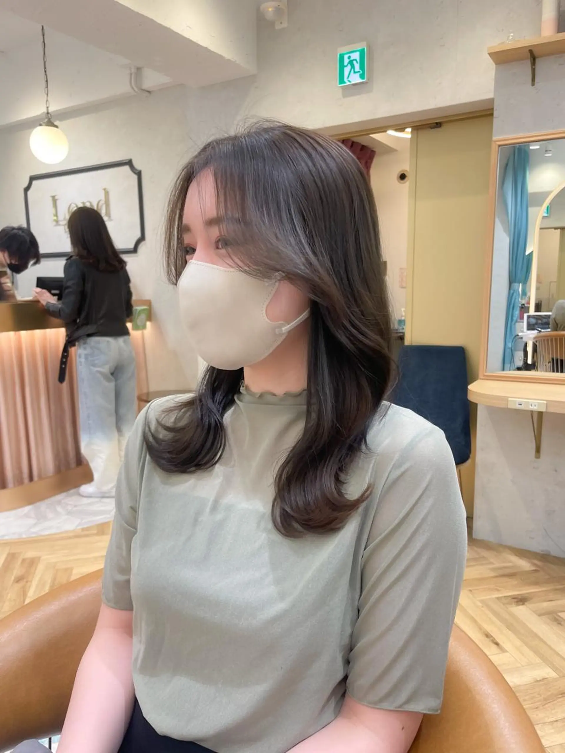 ミディアム カット ヘアカラー トリートメント 産休中2026.4月 復帰予定/野崎華代のヘアスタイル