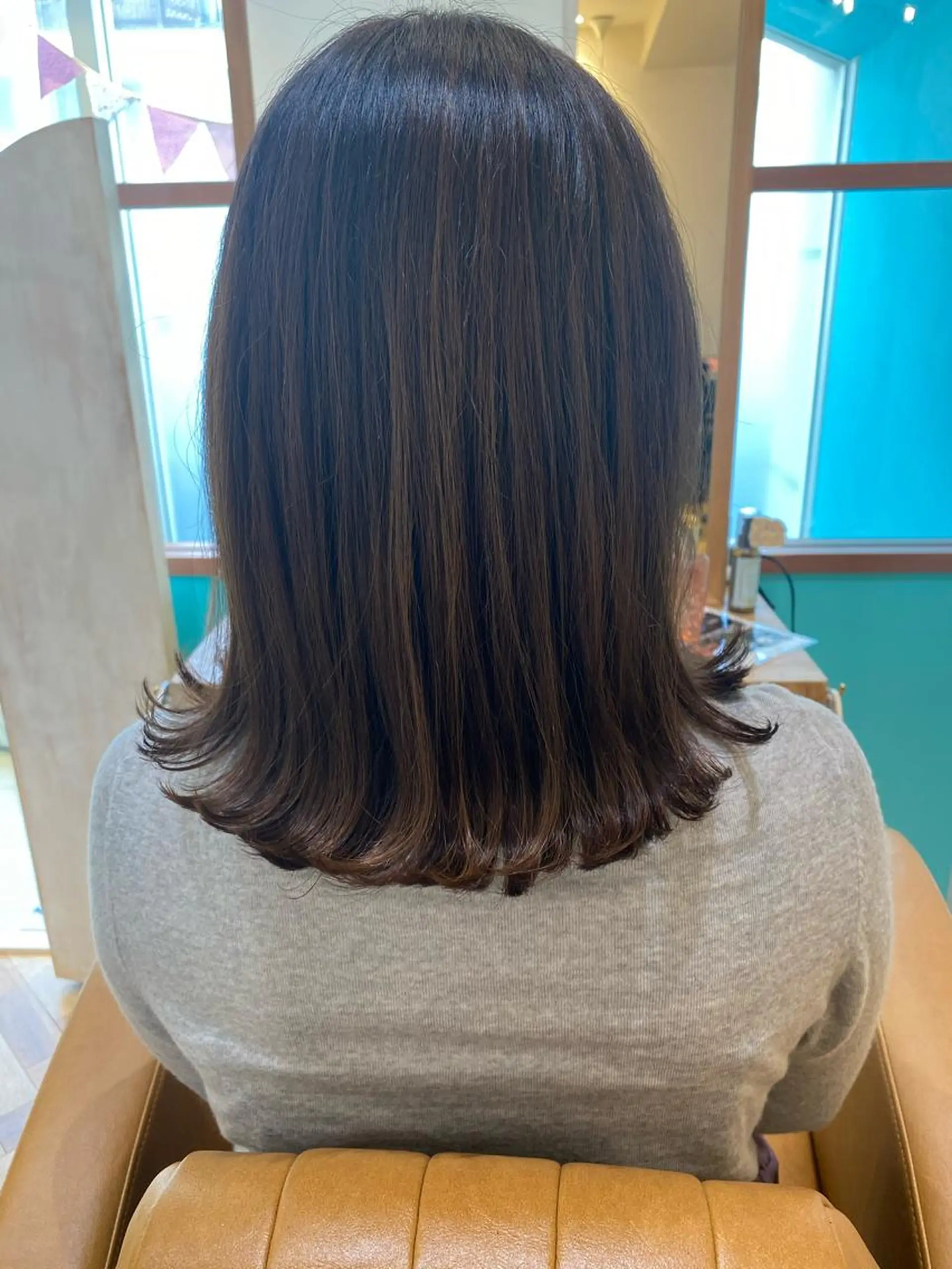 ミディアム カット ヘアカラー 縮毛矯正 トリートメント レイヤー/韓国/ボブ 縮毛矯正/畠中ケントのヘアスタイル