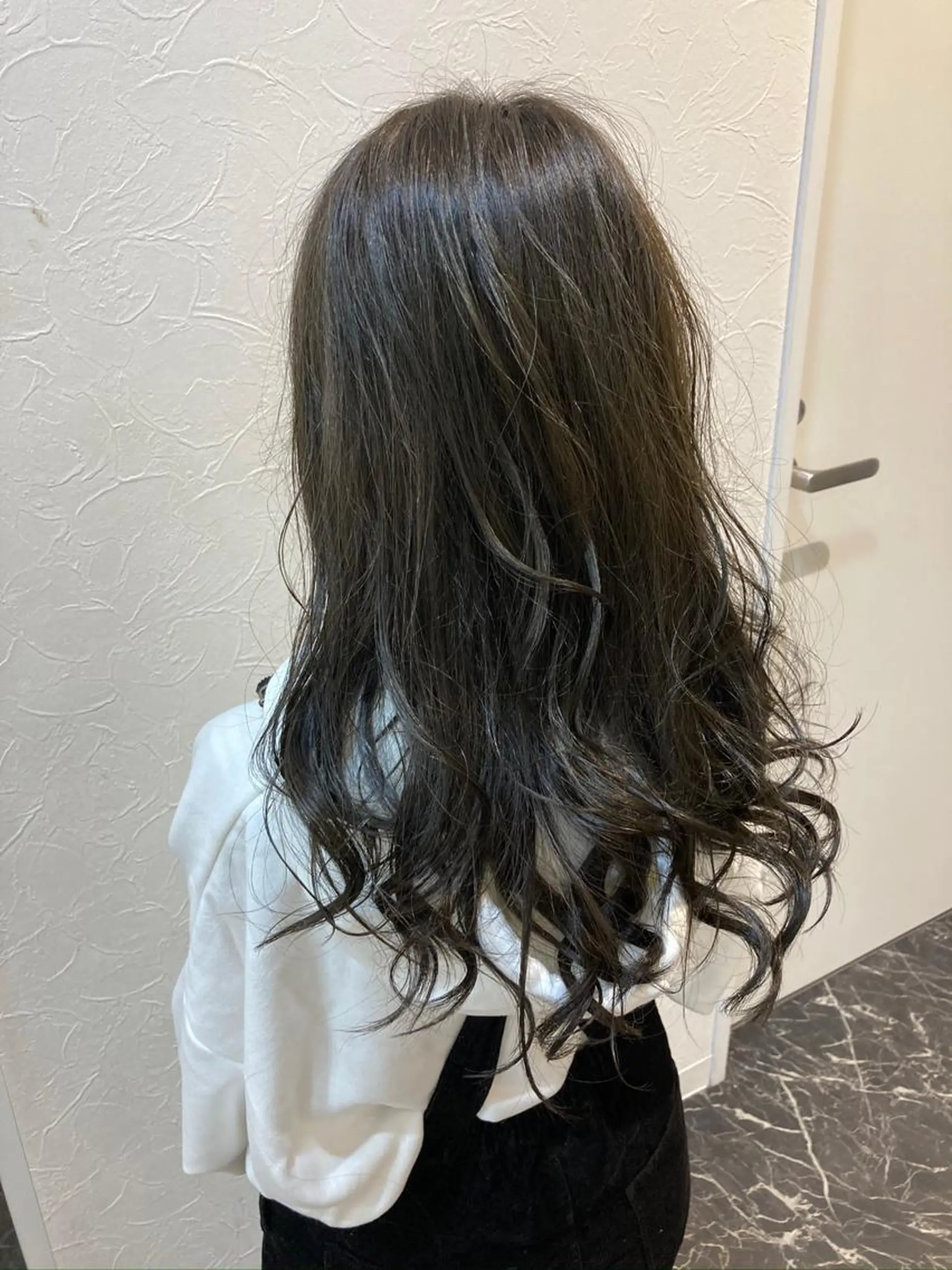 セミロング 髪質改善 阪口 雄佑のヘアスタイル