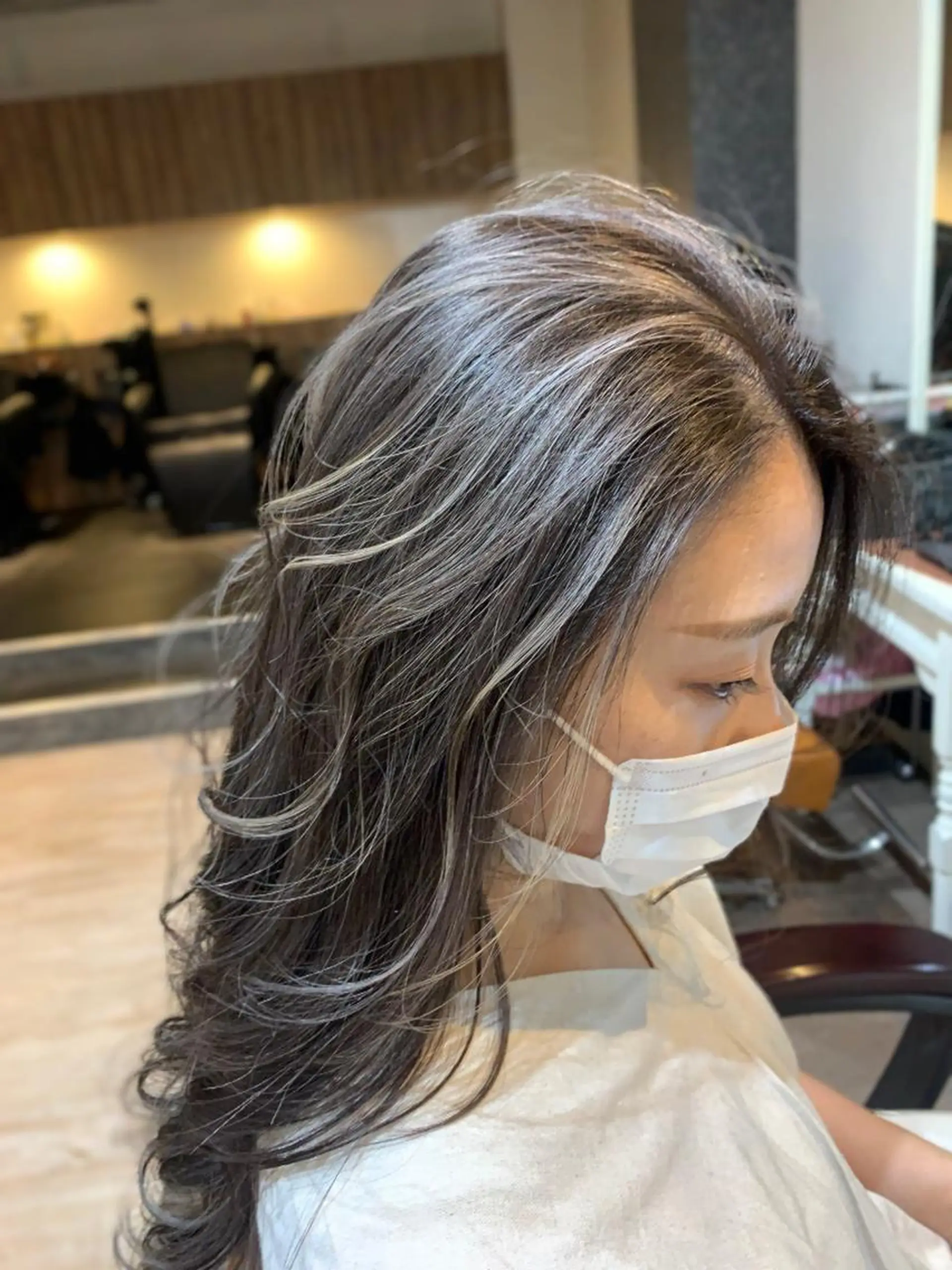 ロング カラー na3moe【ナナナモエ】所属・髪質改善✨カラー特化 サロン🎨平尾晃一のヘアスタイル