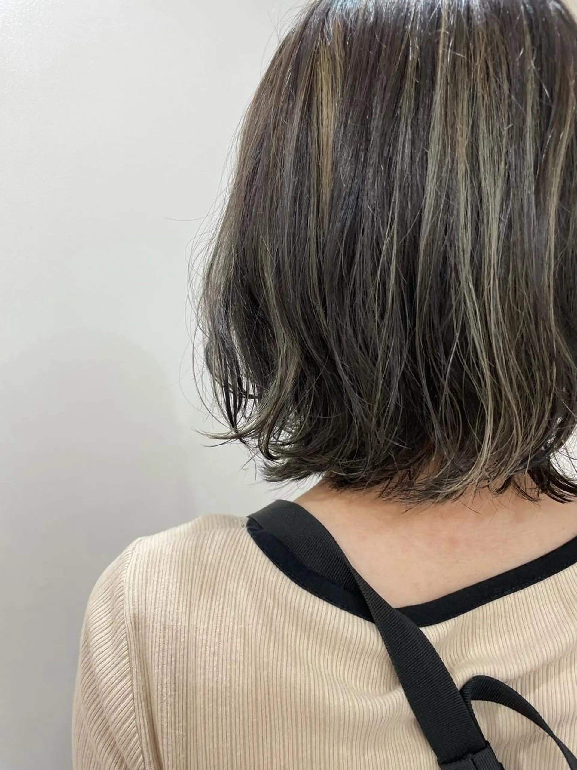 ショート カラー akane .のヘアスタイル