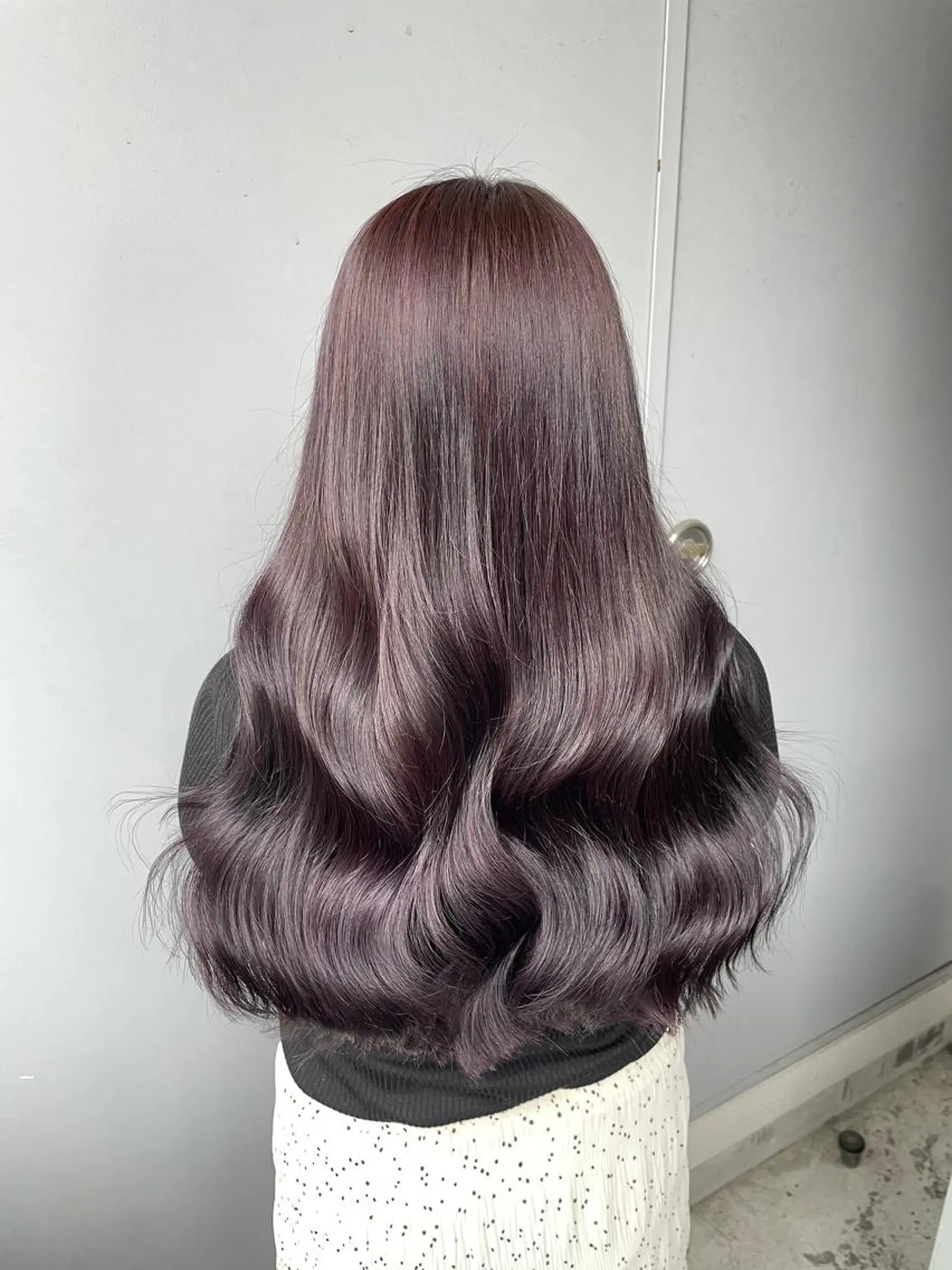 ロング カラー ブリーチ ブラウンカラー ラベンダーカラー ブリーチなしカラー ピンクカラー ヘアカラー トリートメント ヘアセット 透明感カラー🤍 Kaitoのヘアスタイル