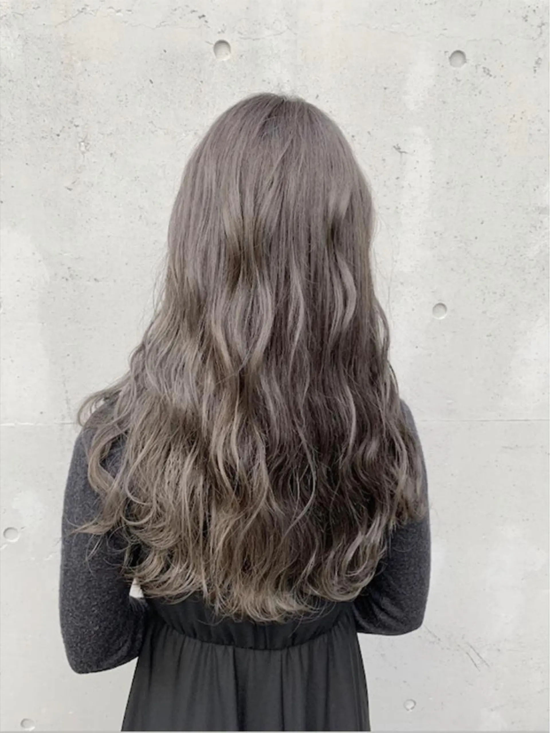 ロング カラー パーマ ヘアアレンジ メンズ キッズ マツエク・マツパ グレージュ Luela堅田所属・田中 裕士のヘアスタイル