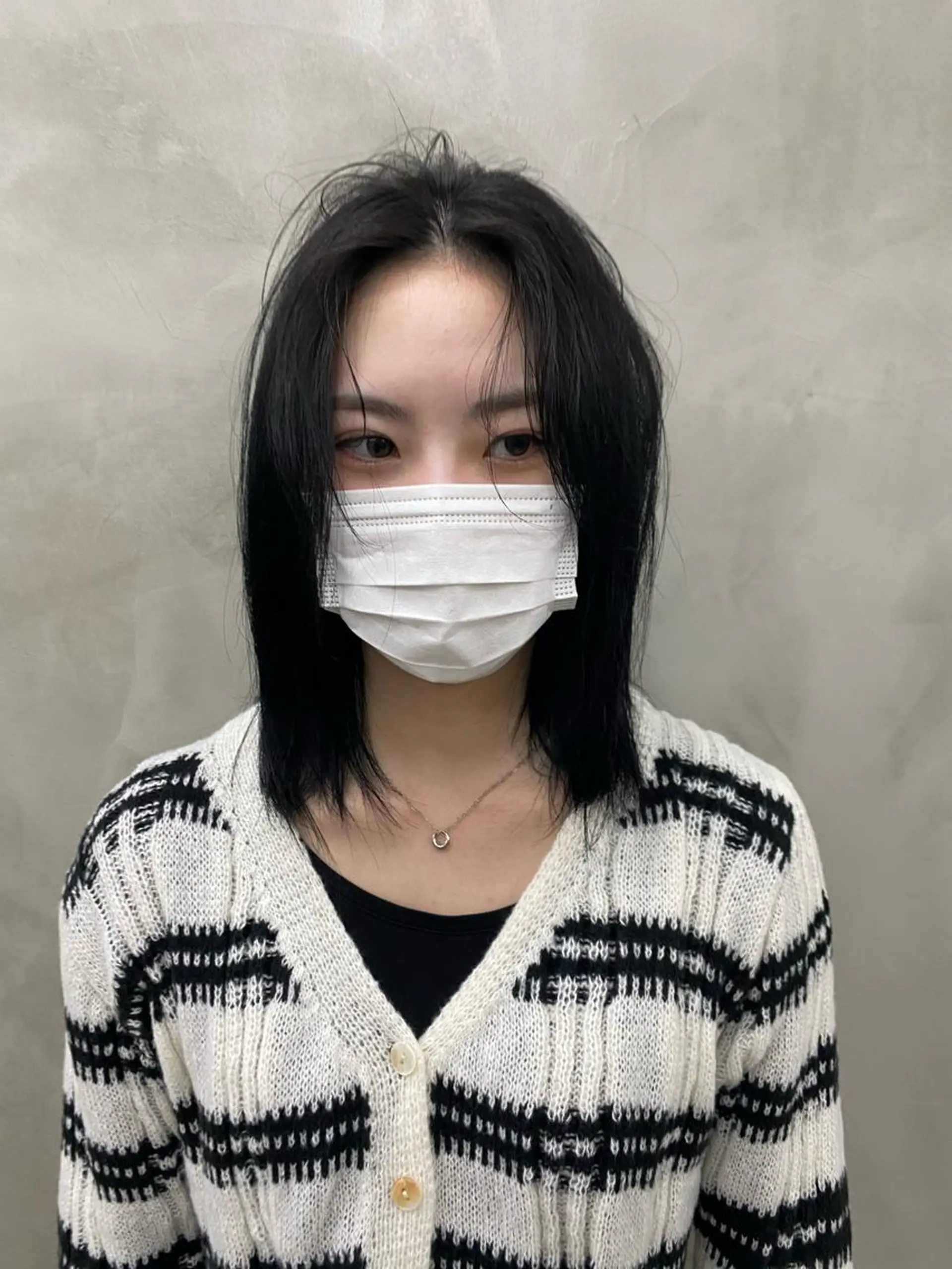 ミディアム カラー ミディアムパーマ バレイヤージュ ブリーチ ケアブリーチ デザインカラー yiye 青山所属・無料カットモデル募集 🌱ひょうがのヘアスタイル