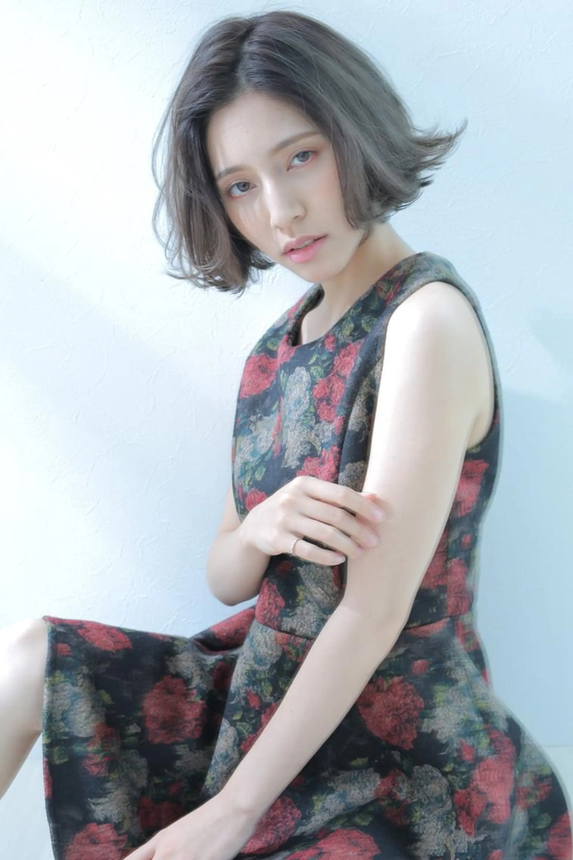 ミディアム due hair 京都駅前店 MILBON オージュア認定サロン【デューヘアー】所属・ハイトーンブリーチ 土坂　由志【京都】のヘアスタイル