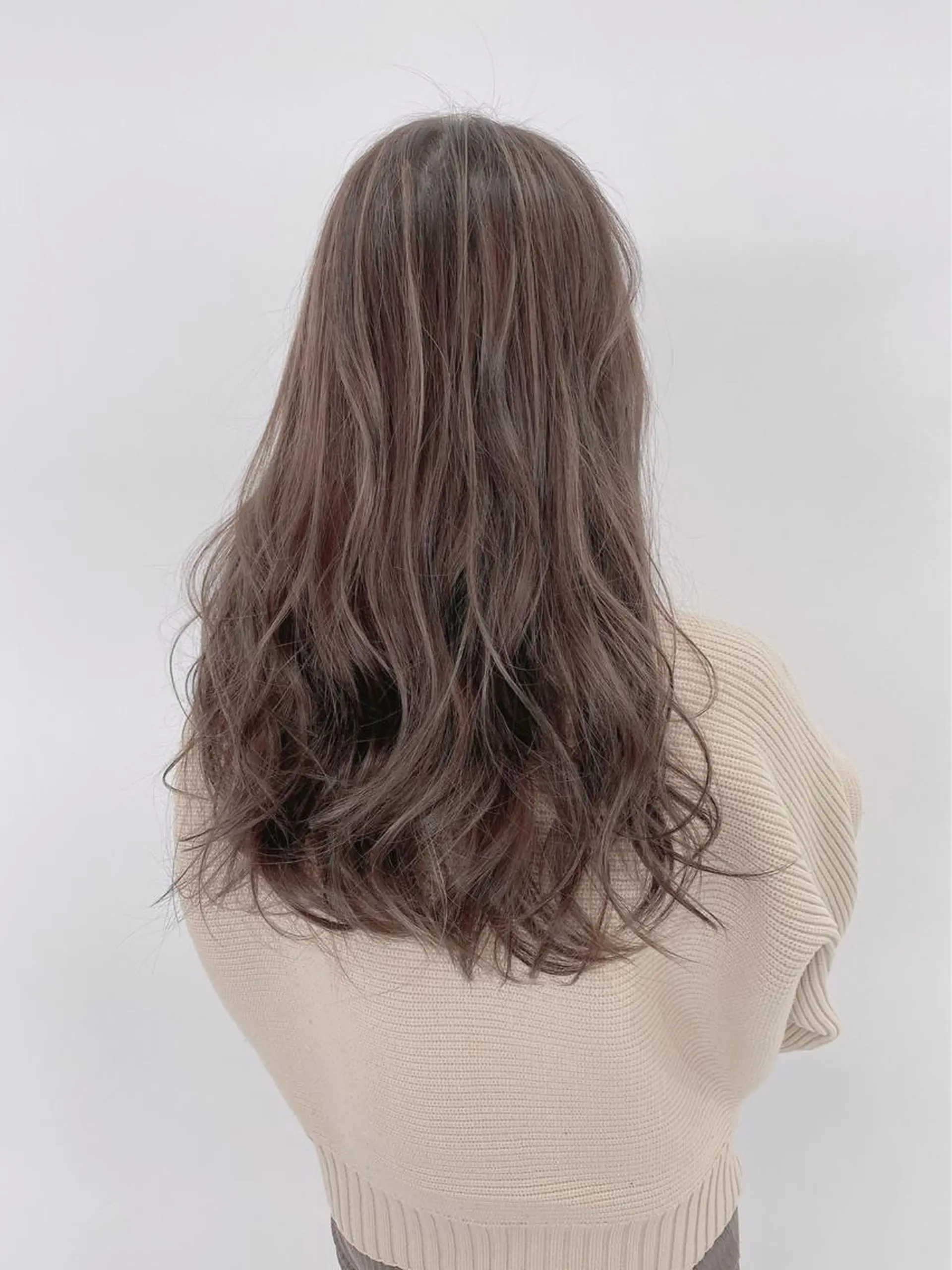 カラー ALMAbyROSA所属・関東 蓮太のヘアスタイル