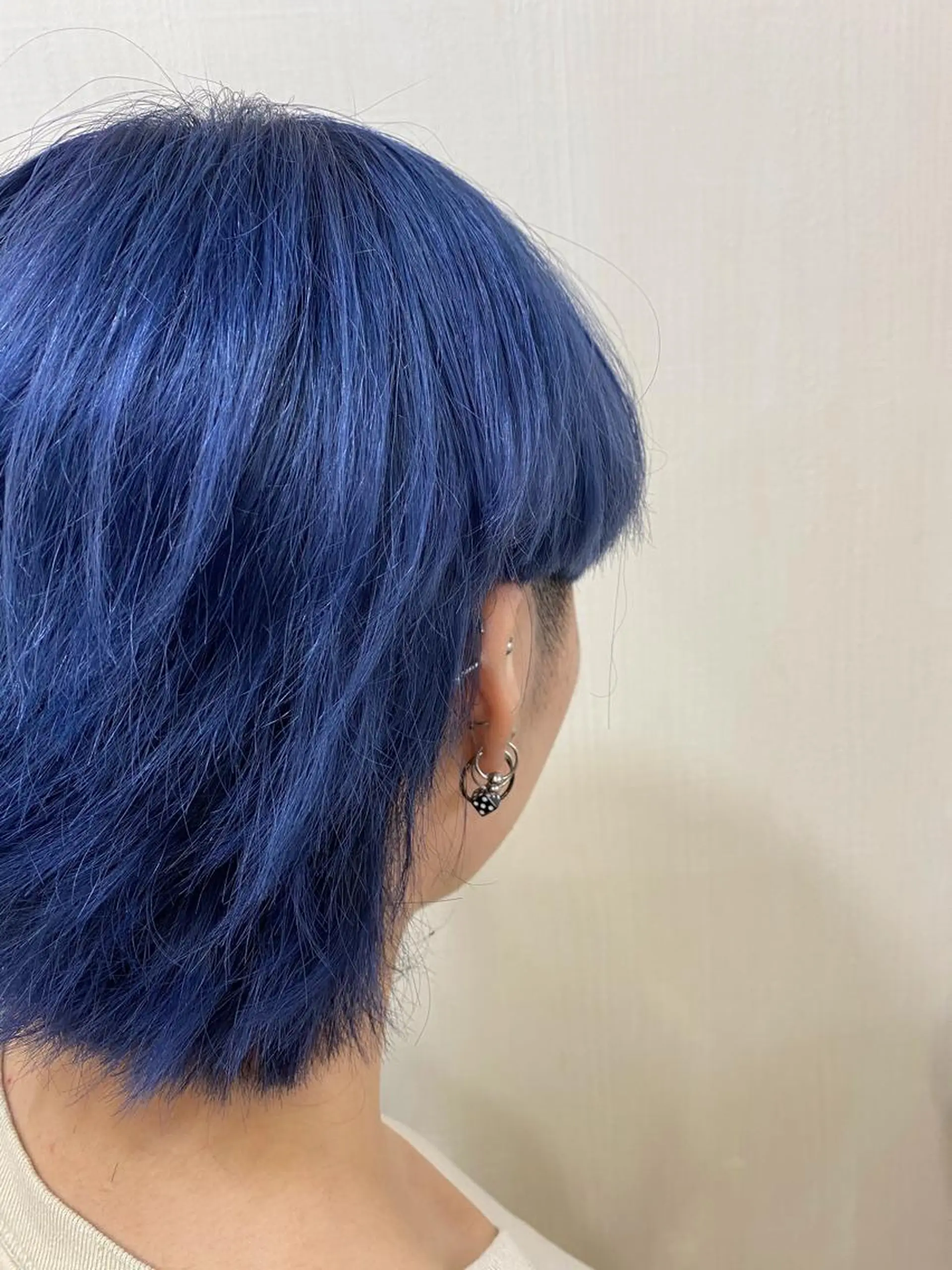 ショート カラー ブリーチ ANDIAMO SAKAE  楓のヘアスタイル